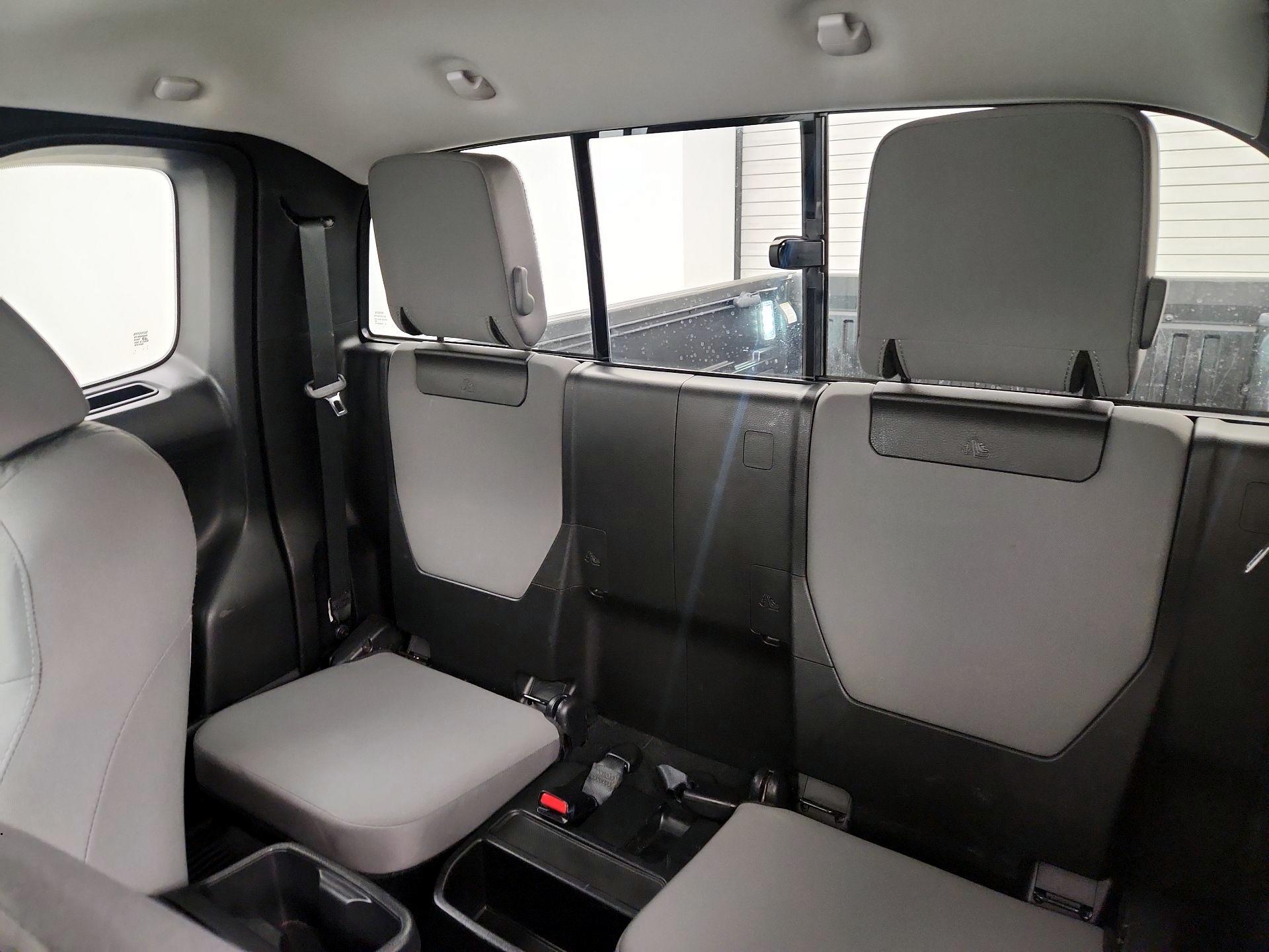 Thumbnail: 2022 Toyota Tacoma - 19