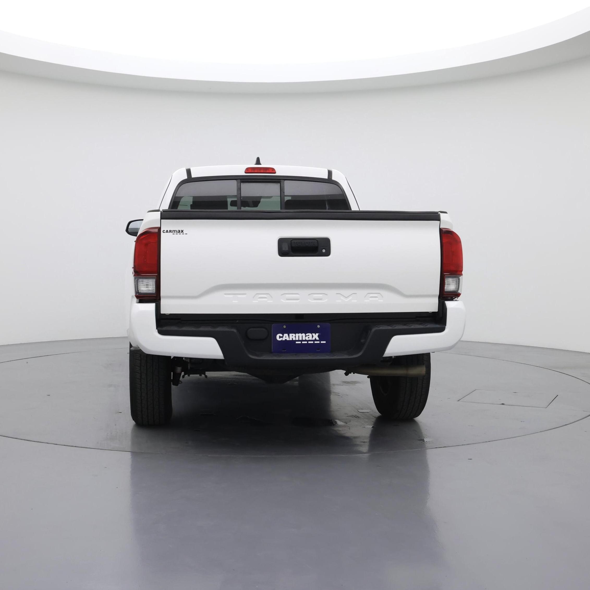 Thumbnail: 2022 Toyota Tacoma - 6