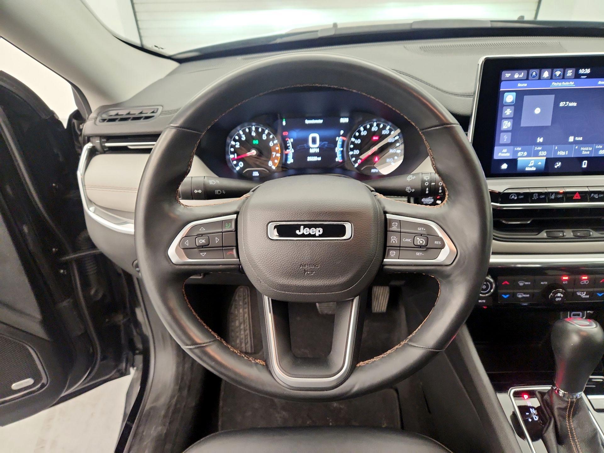 Thumbnail: 2022 Jeep Compass - 10