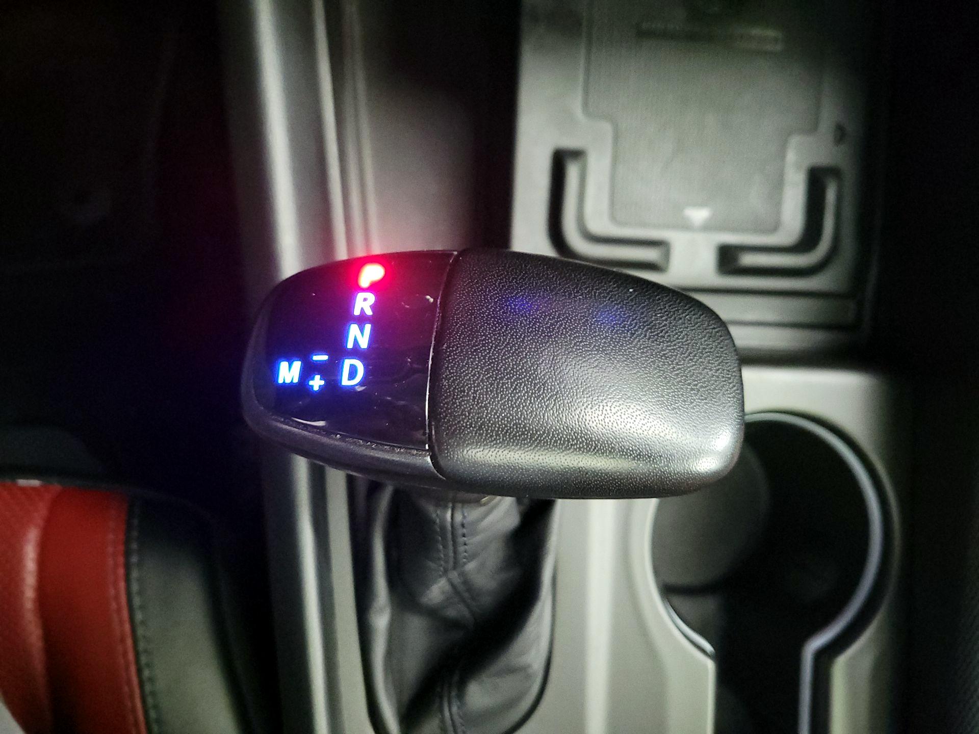 Thumbnail: 2022 Dodge Durango - 18