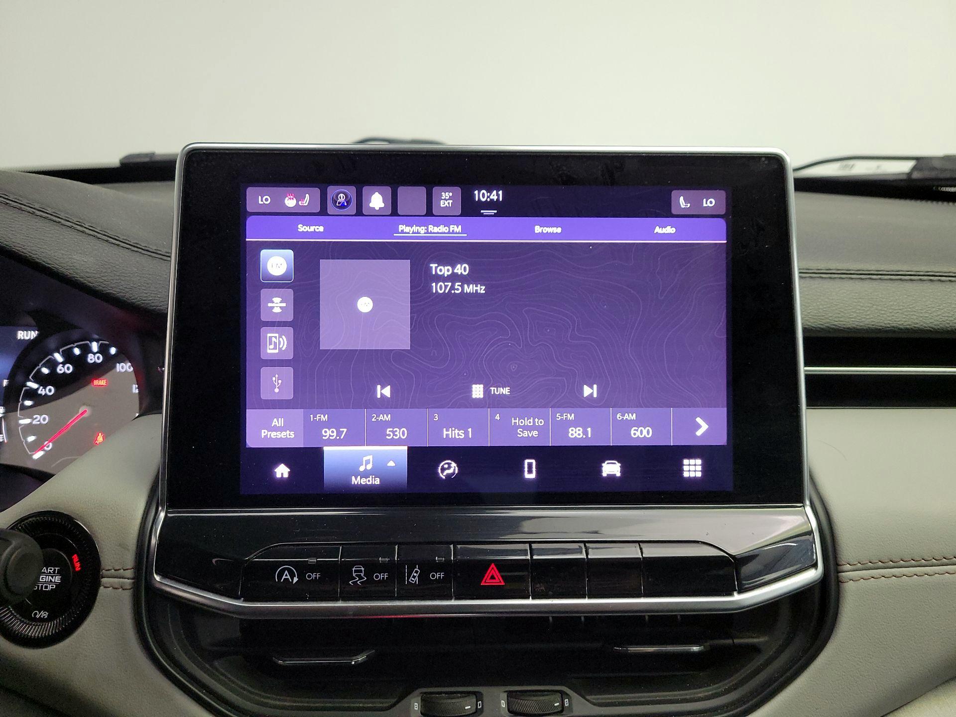 Thumbnail: 2022 Jeep Compass - 15