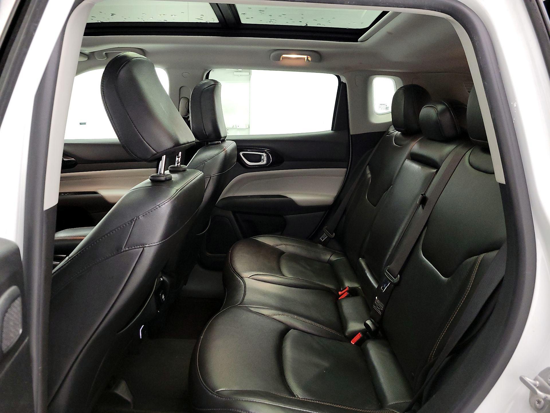 Thumbnail: 2022 Jeep Compass - 20