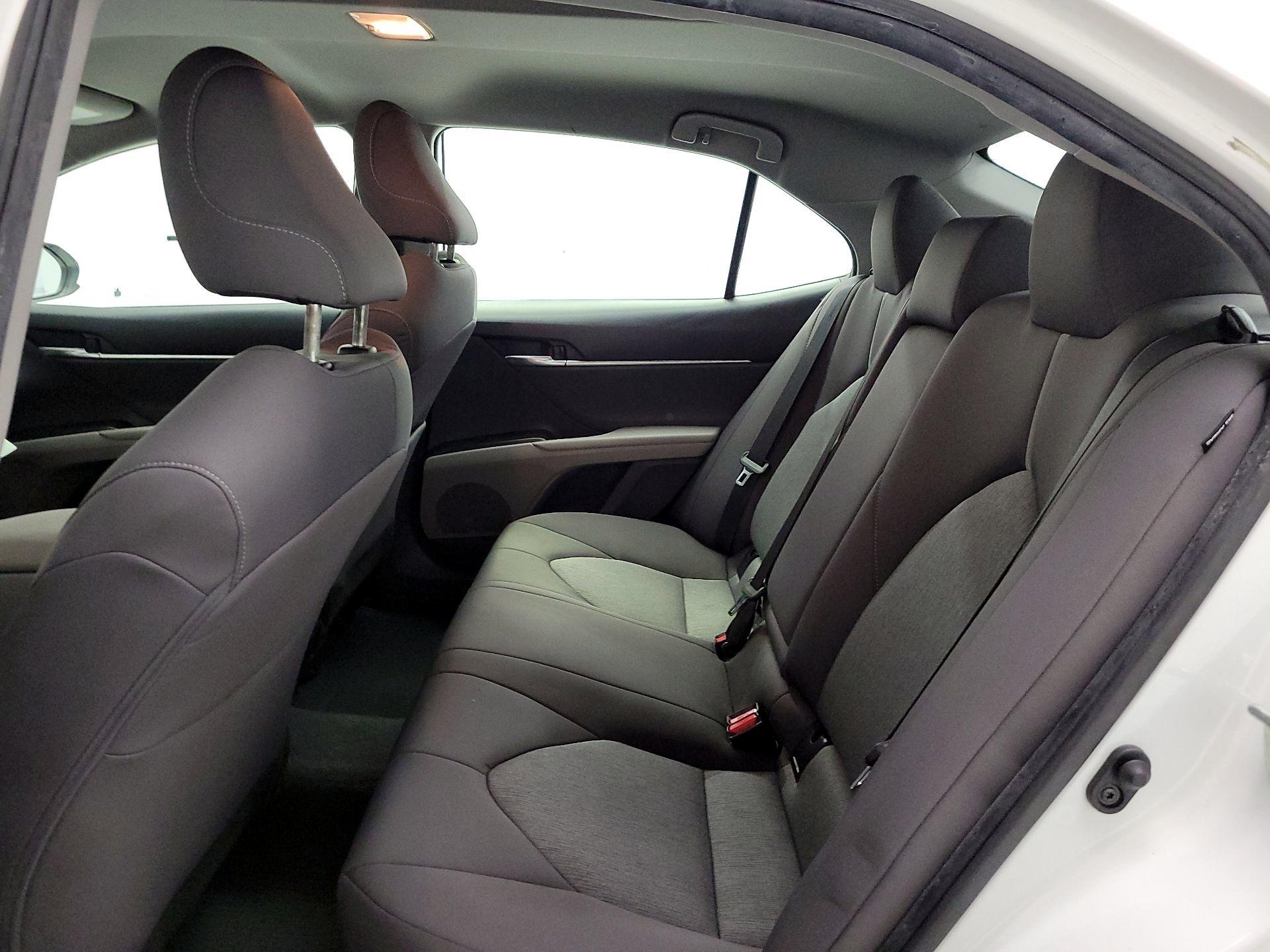 Thumbnail: 2022 Toyota Camry - 19