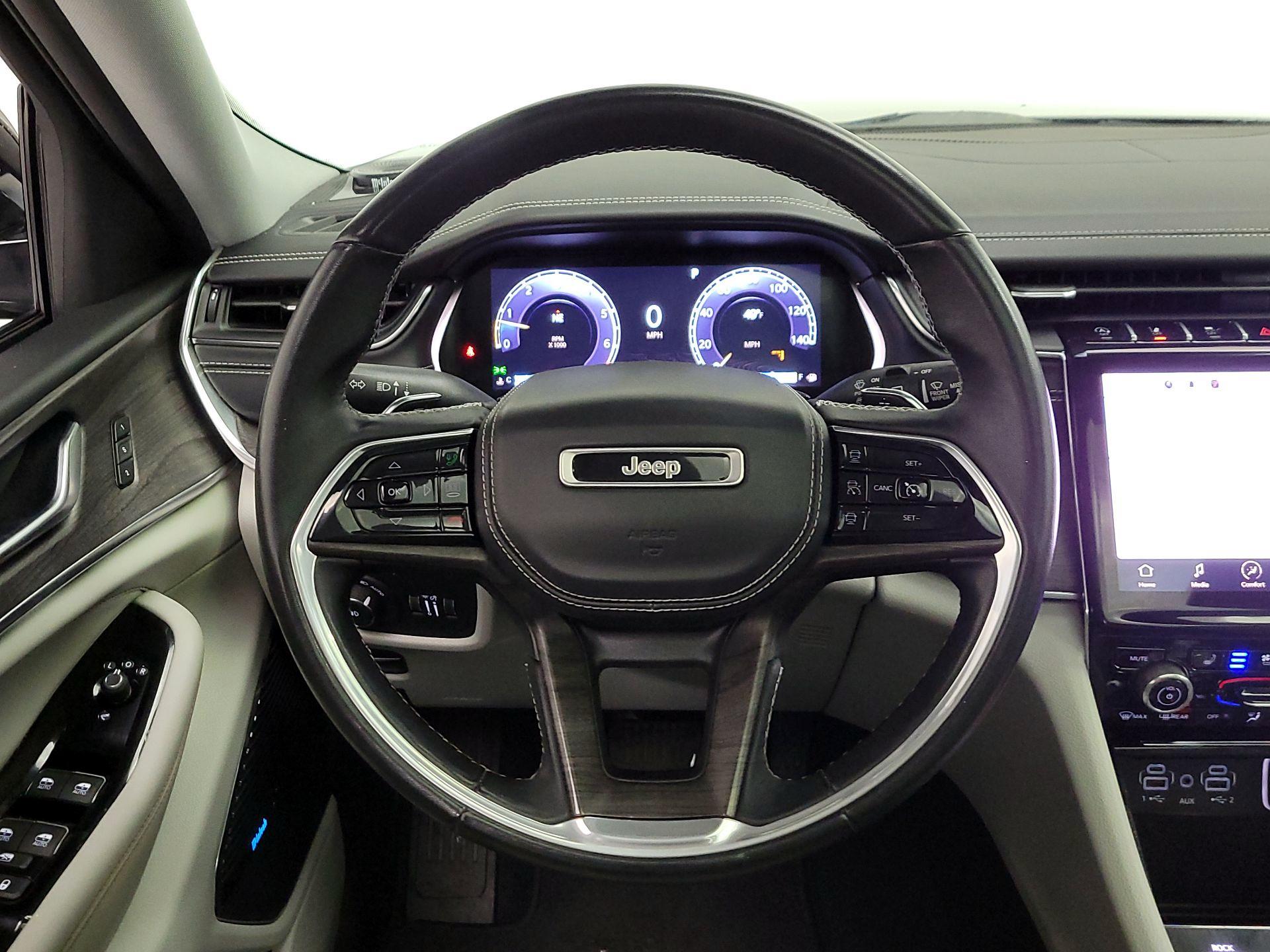 Thumbnail: 2022 Jeep Grand Cherokee - 10