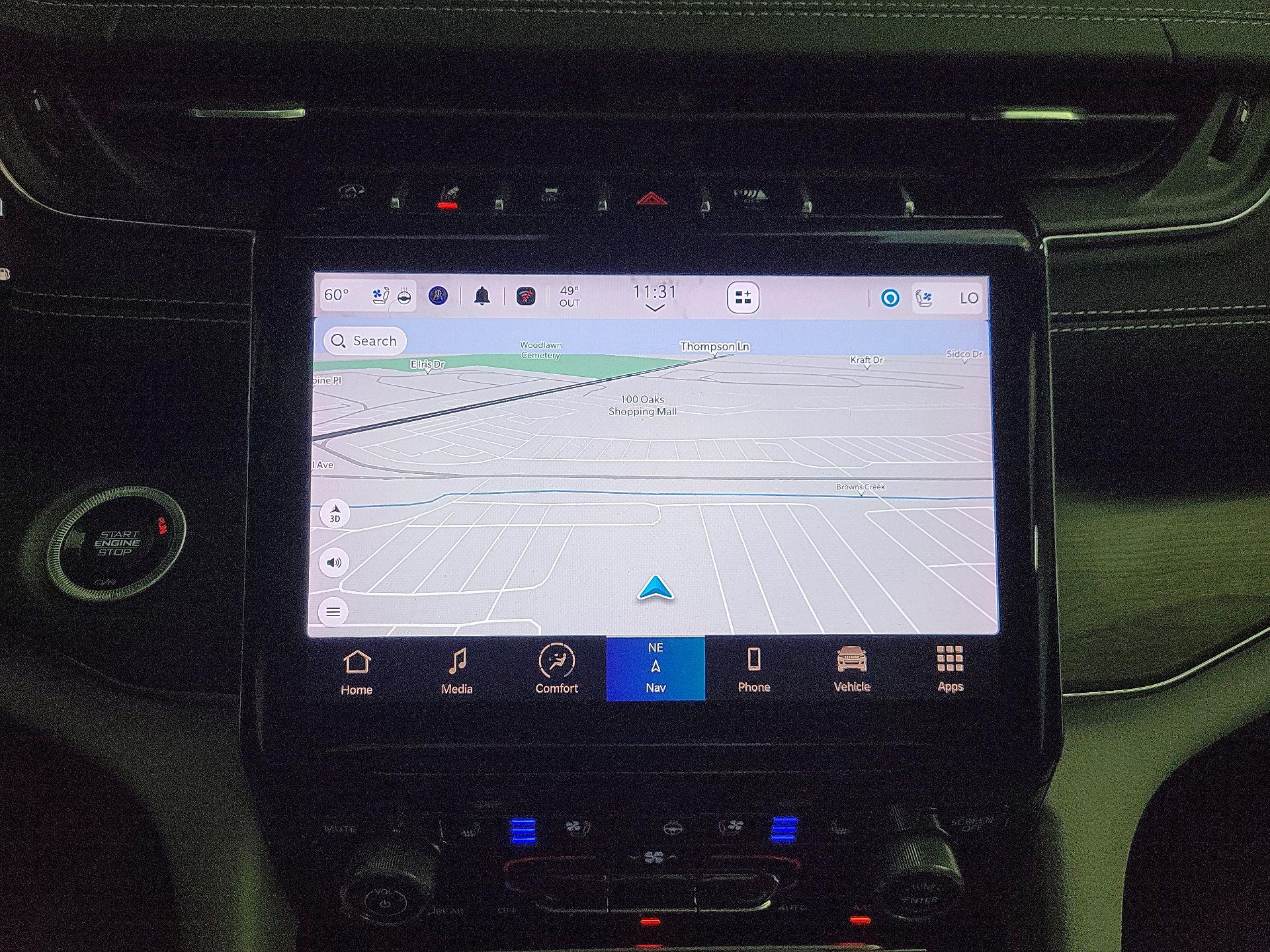 Thumbnail: 2022 Jeep Grand Cherokee - 14