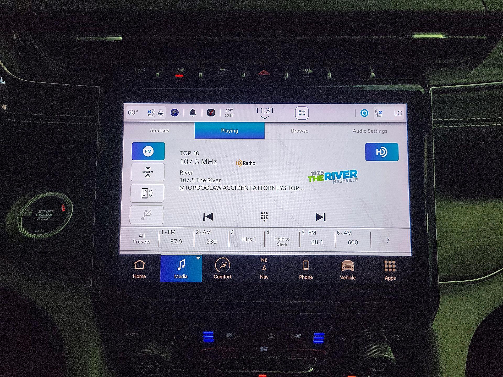 Thumbnail: 2022 Jeep Grand Cherokee - 16