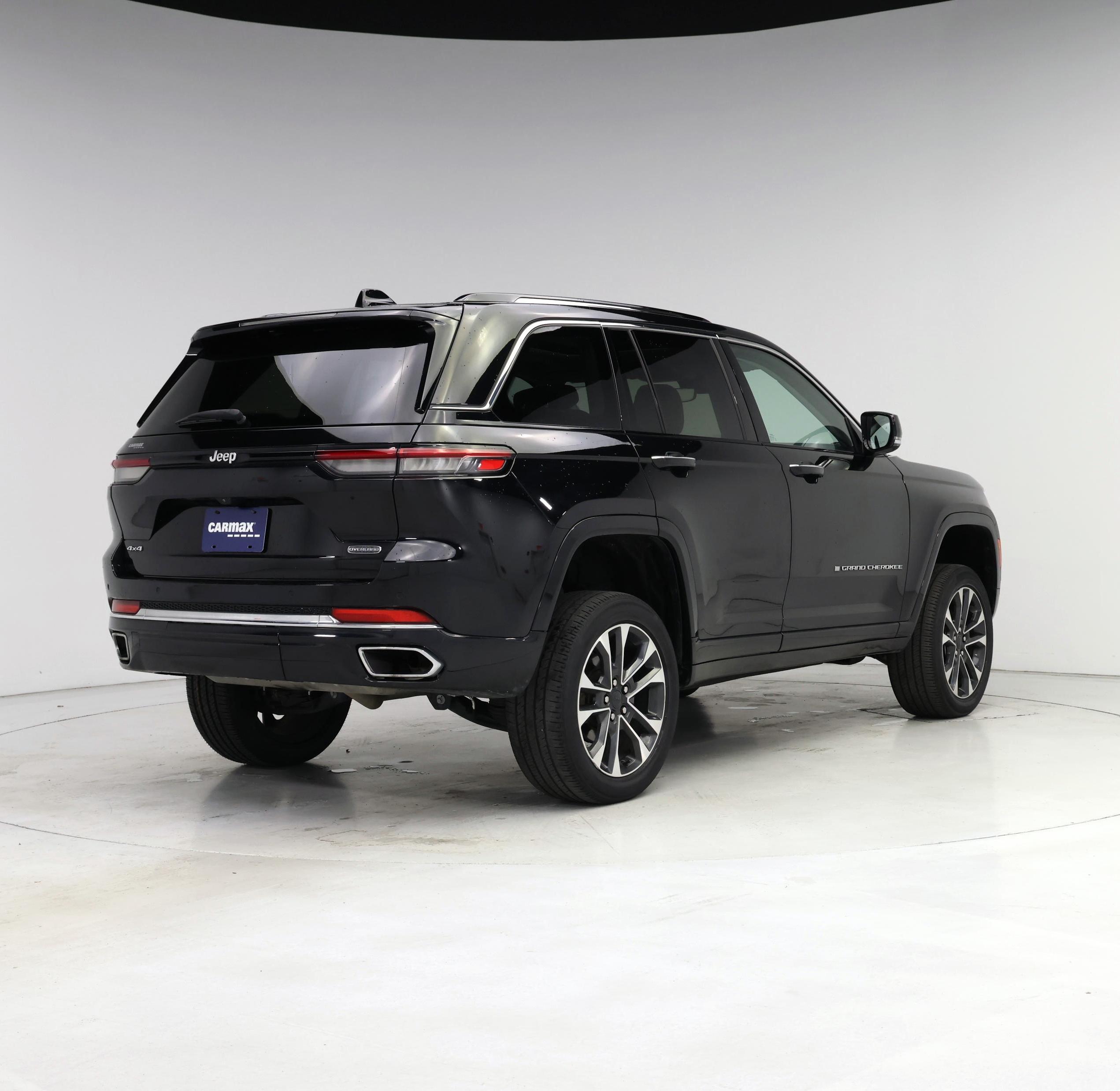 Thumbnail: 2022 Jeep Grand Cherokee - 8