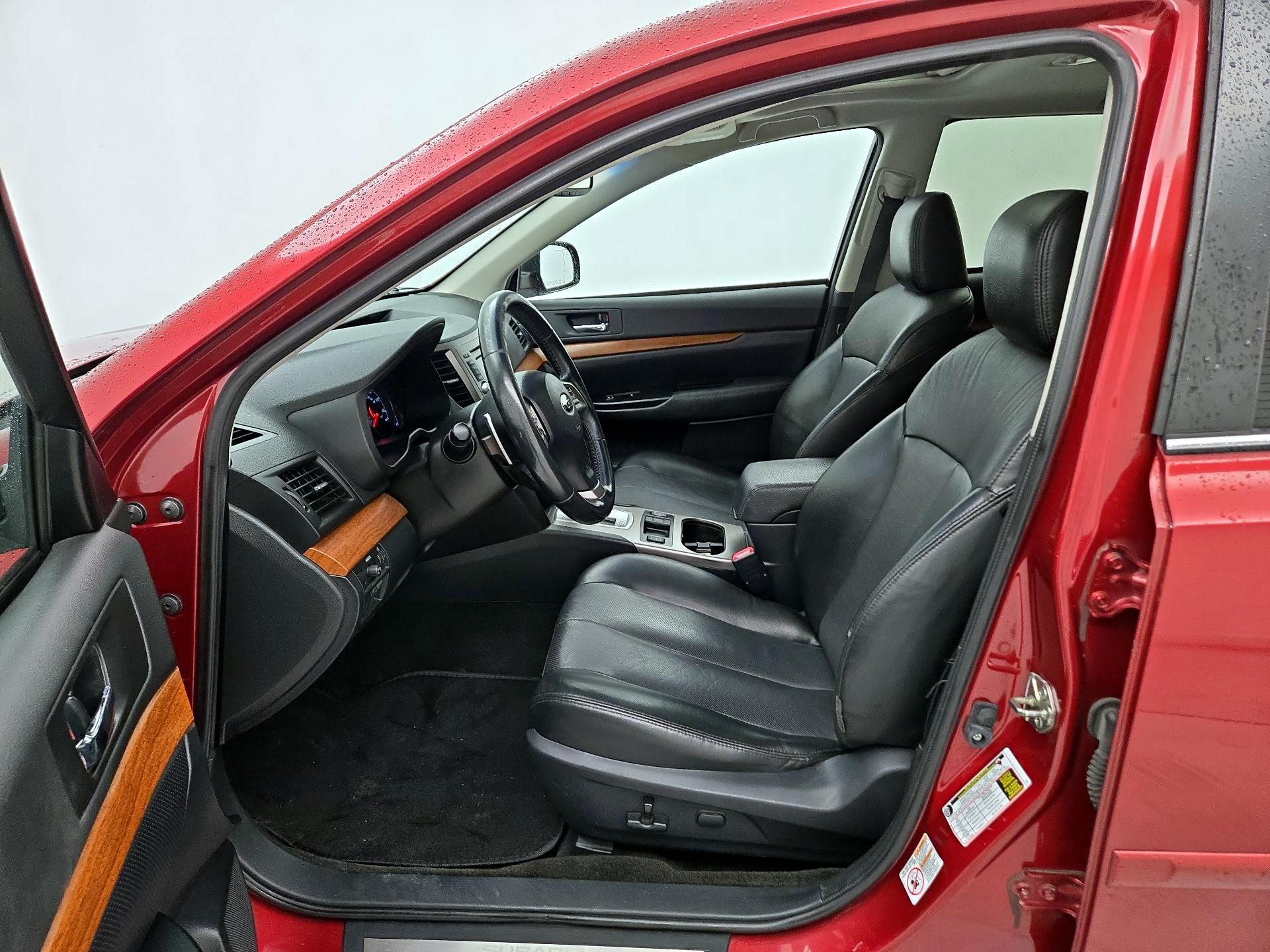 Thumbnail: 2014 Subaru Outback - 11