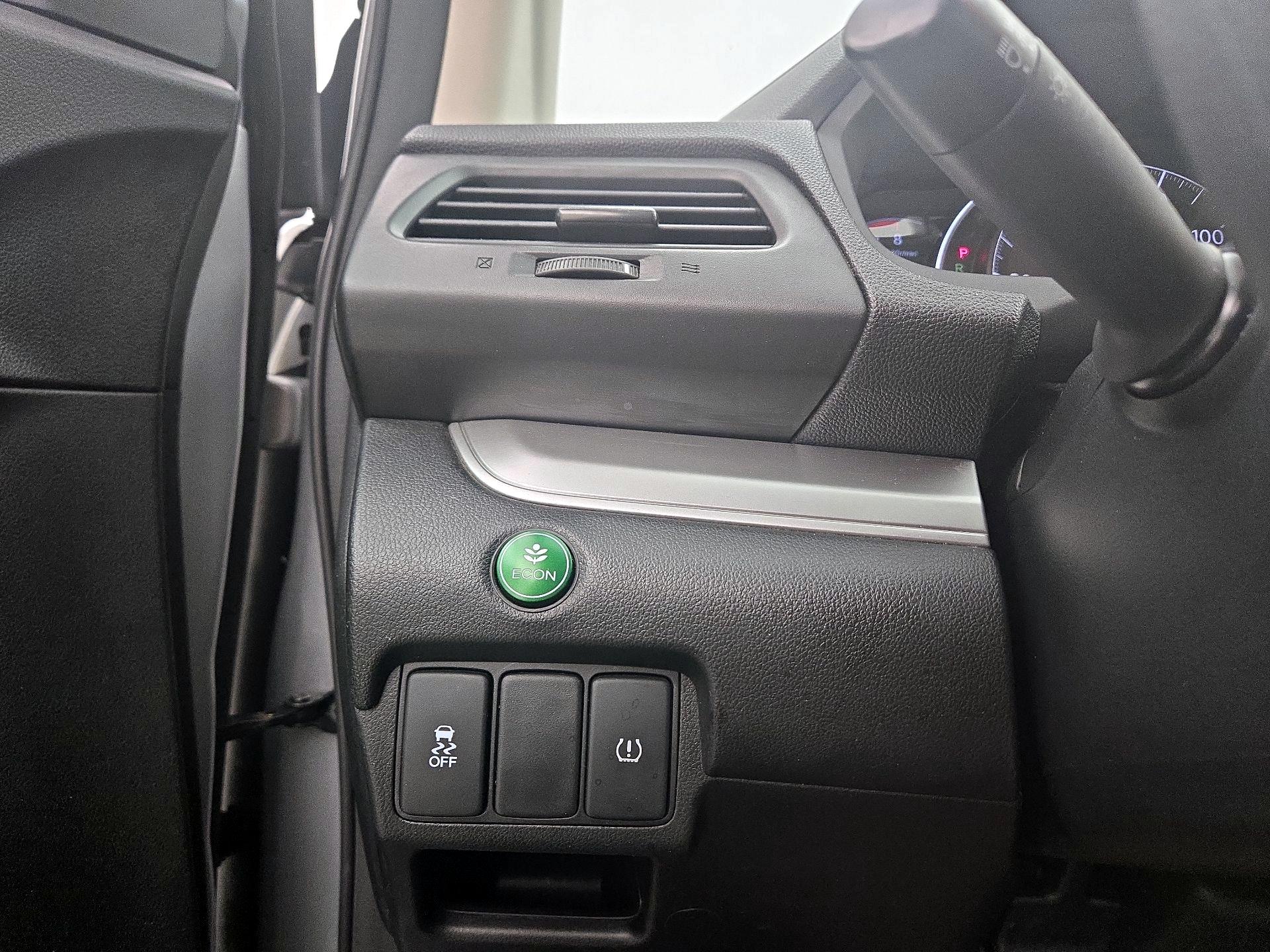 Thumbnail: 2016 Honda CR-V - 13