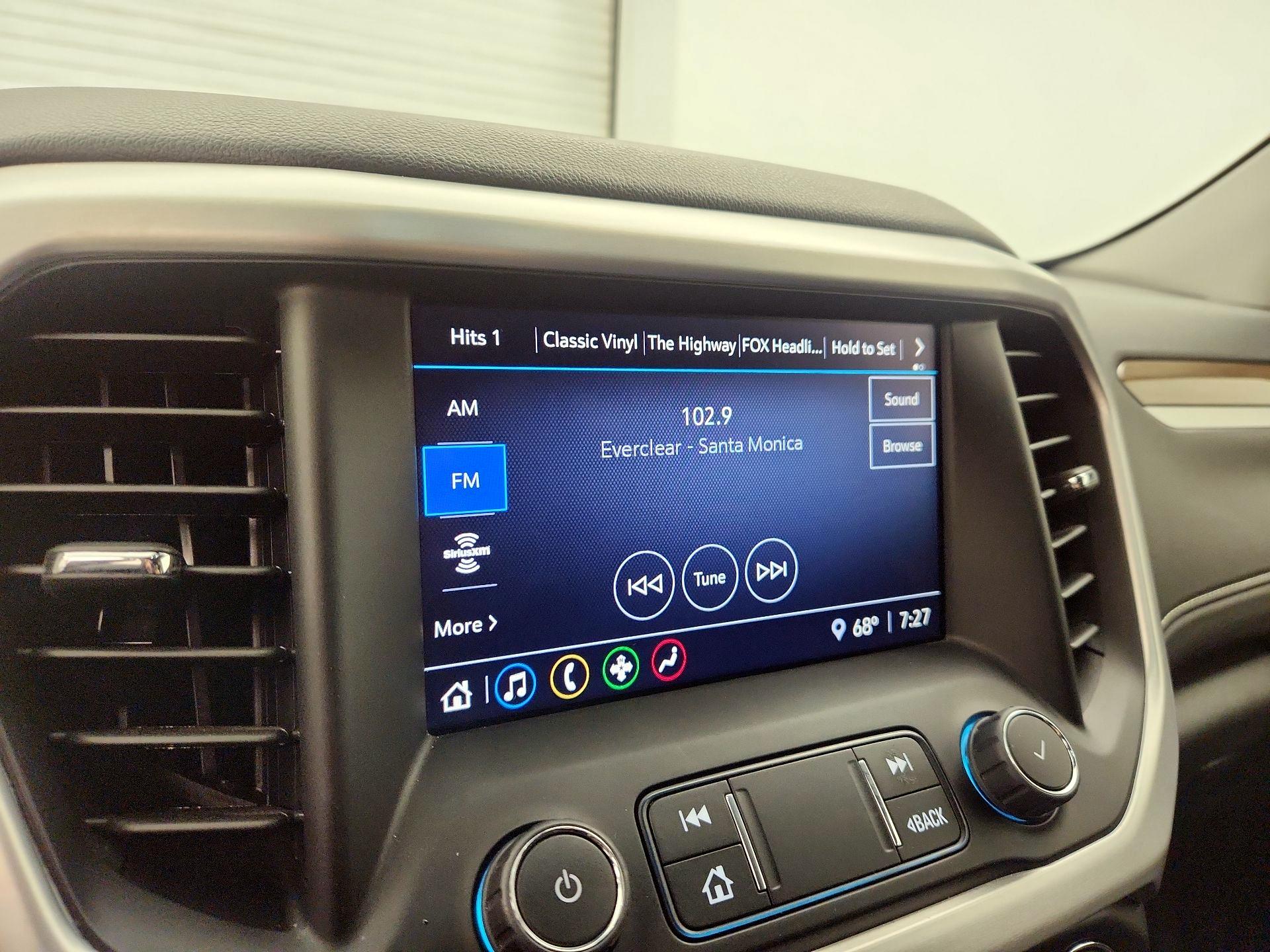 Thumbnail: 2023 GMC Acadia - 15