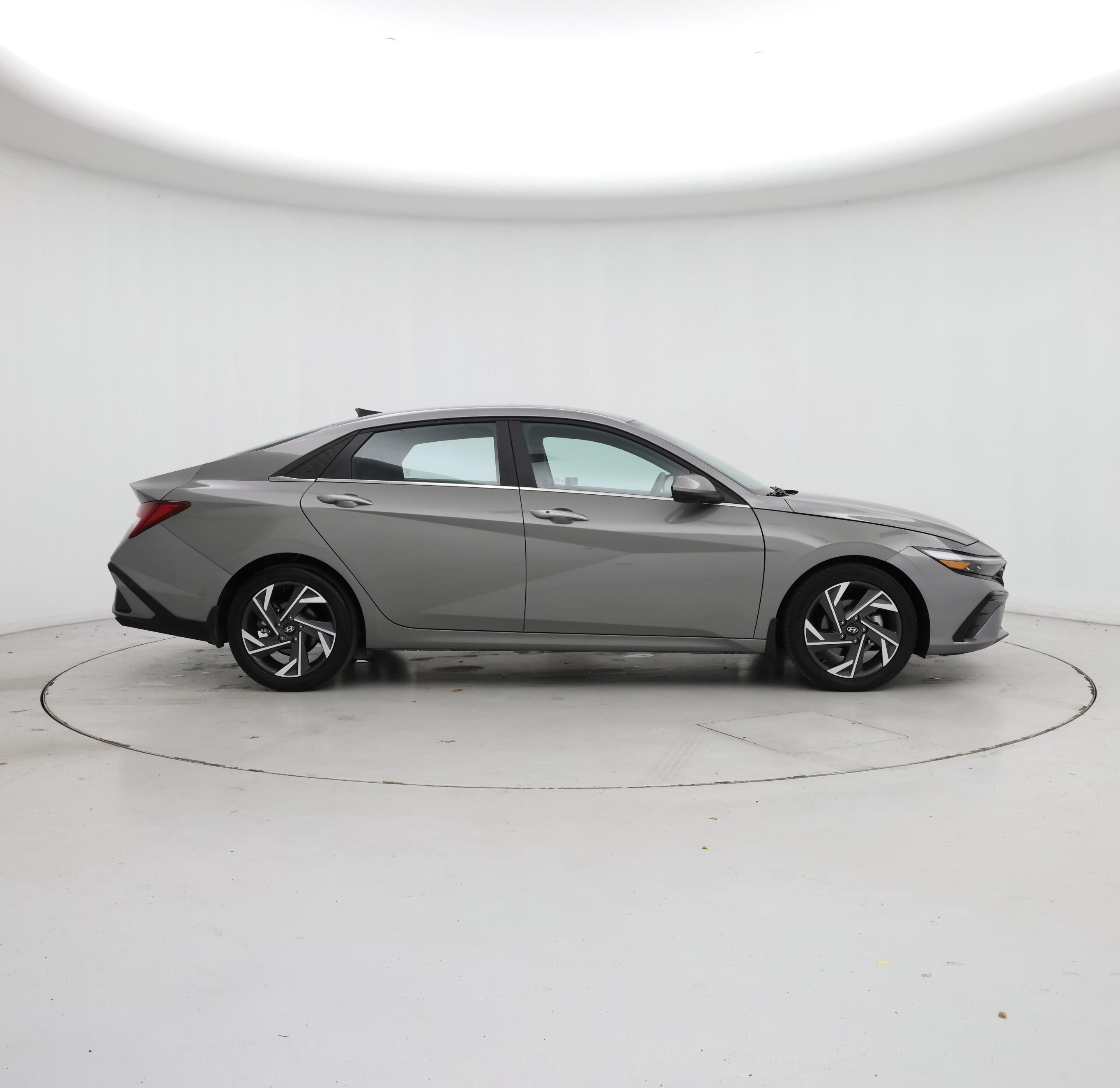 Thumbnail: 2024 Hyundai Elantra - 7