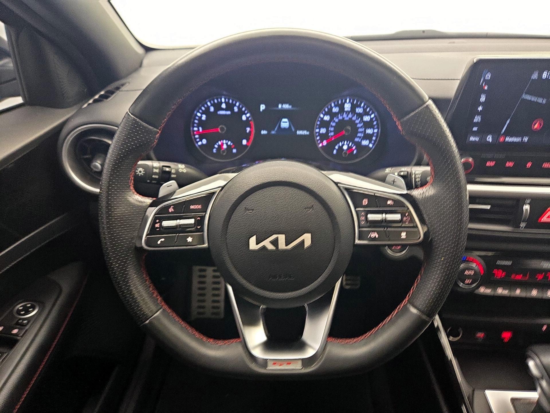 Thumbnail: 2022 Kia Forte - 10