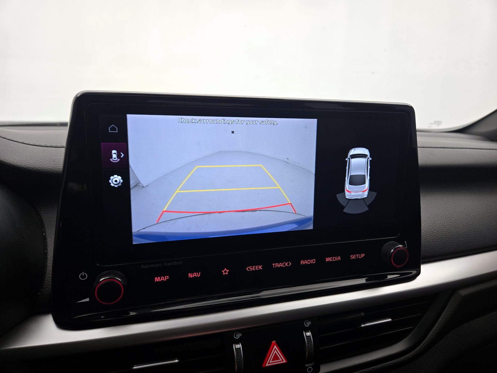 Thumbnail: 2022 Kia Forte - 15