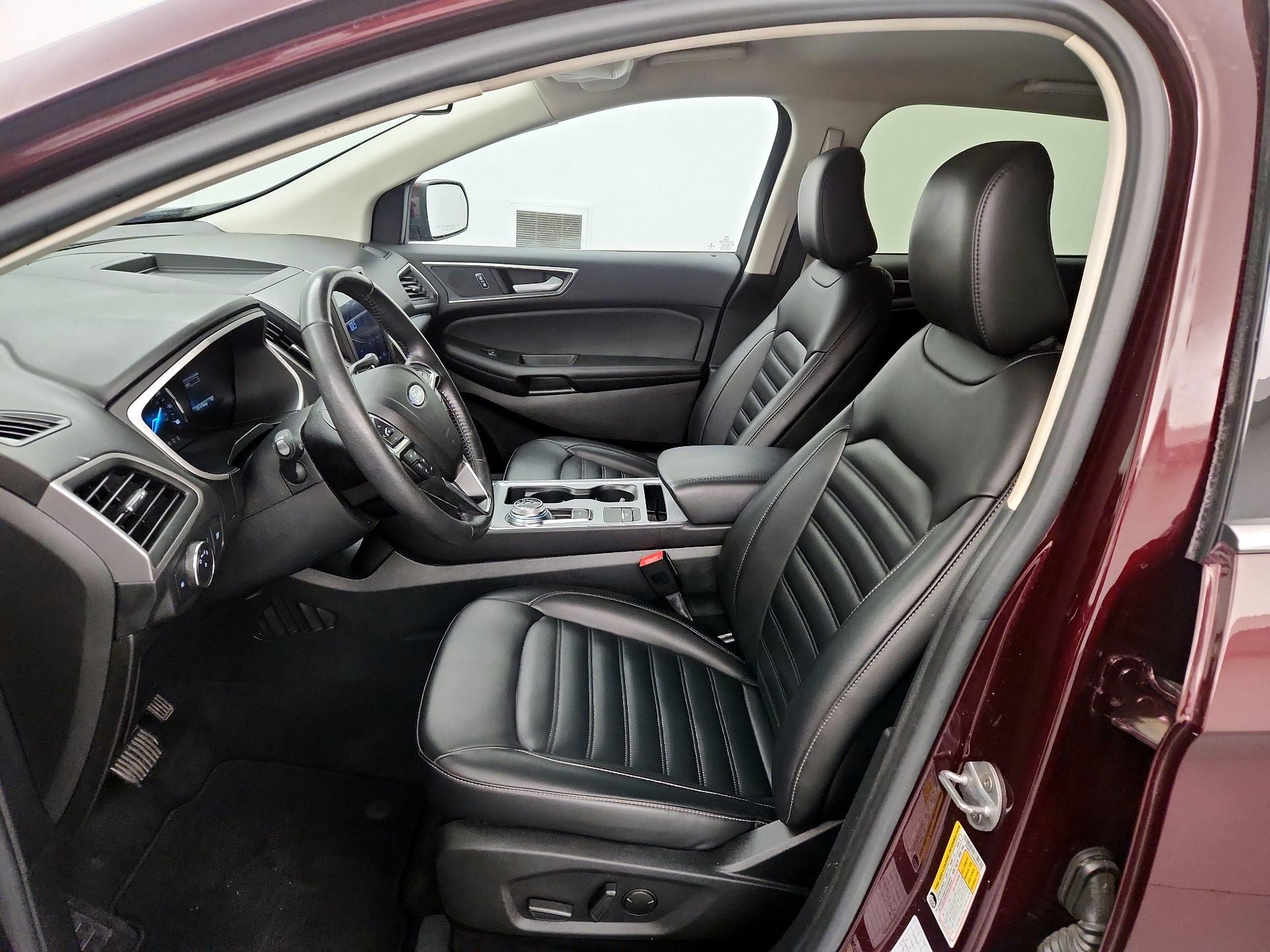 Thumbnail: 2021 Ford Edge - 11