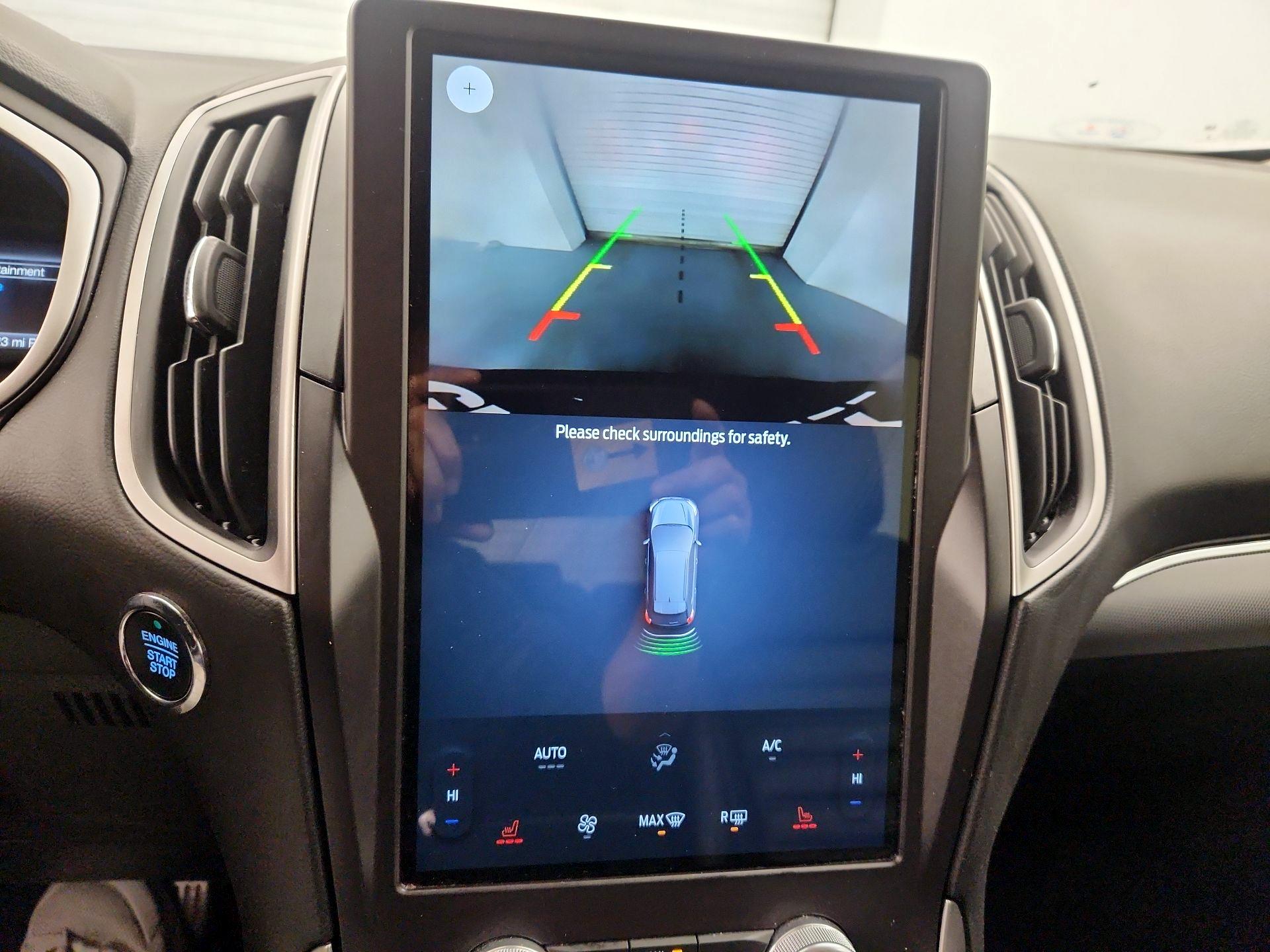 Thumbnail: 2021 Ford Edge - 14