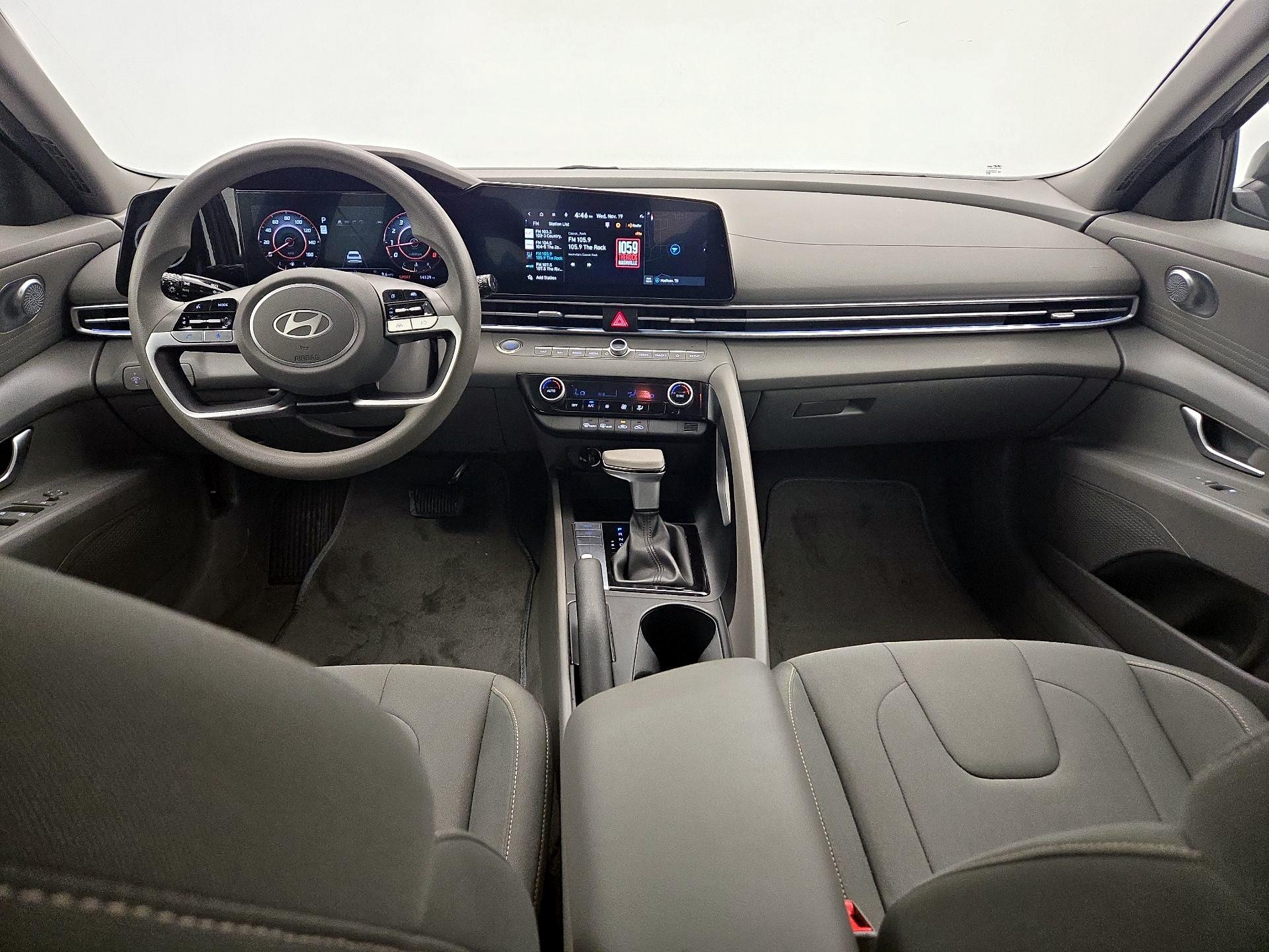 Thumbnail: 2024 Hyundai Elantra - 9