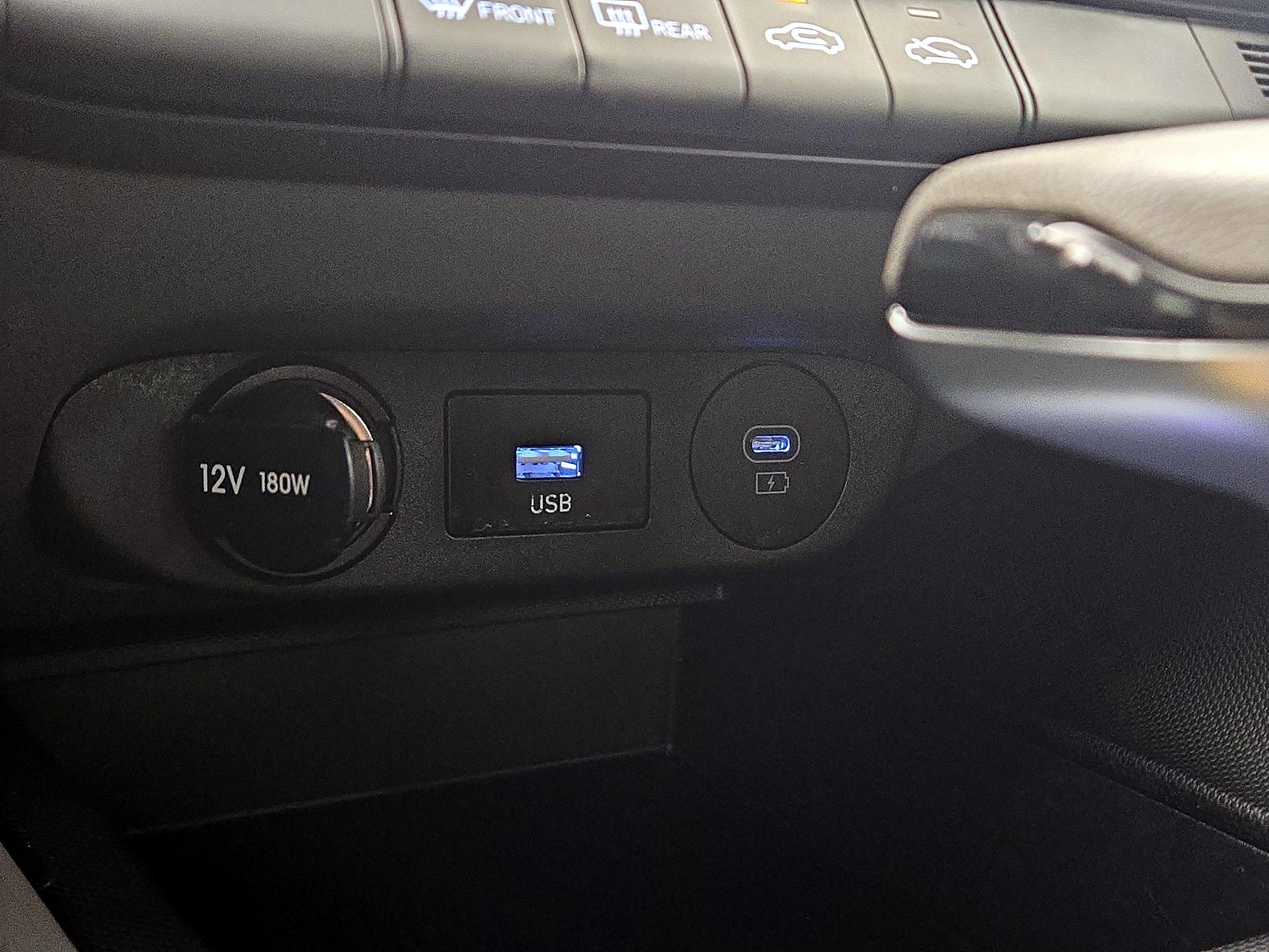 Thumbnail: 2024 Hyundai Elantra - 19