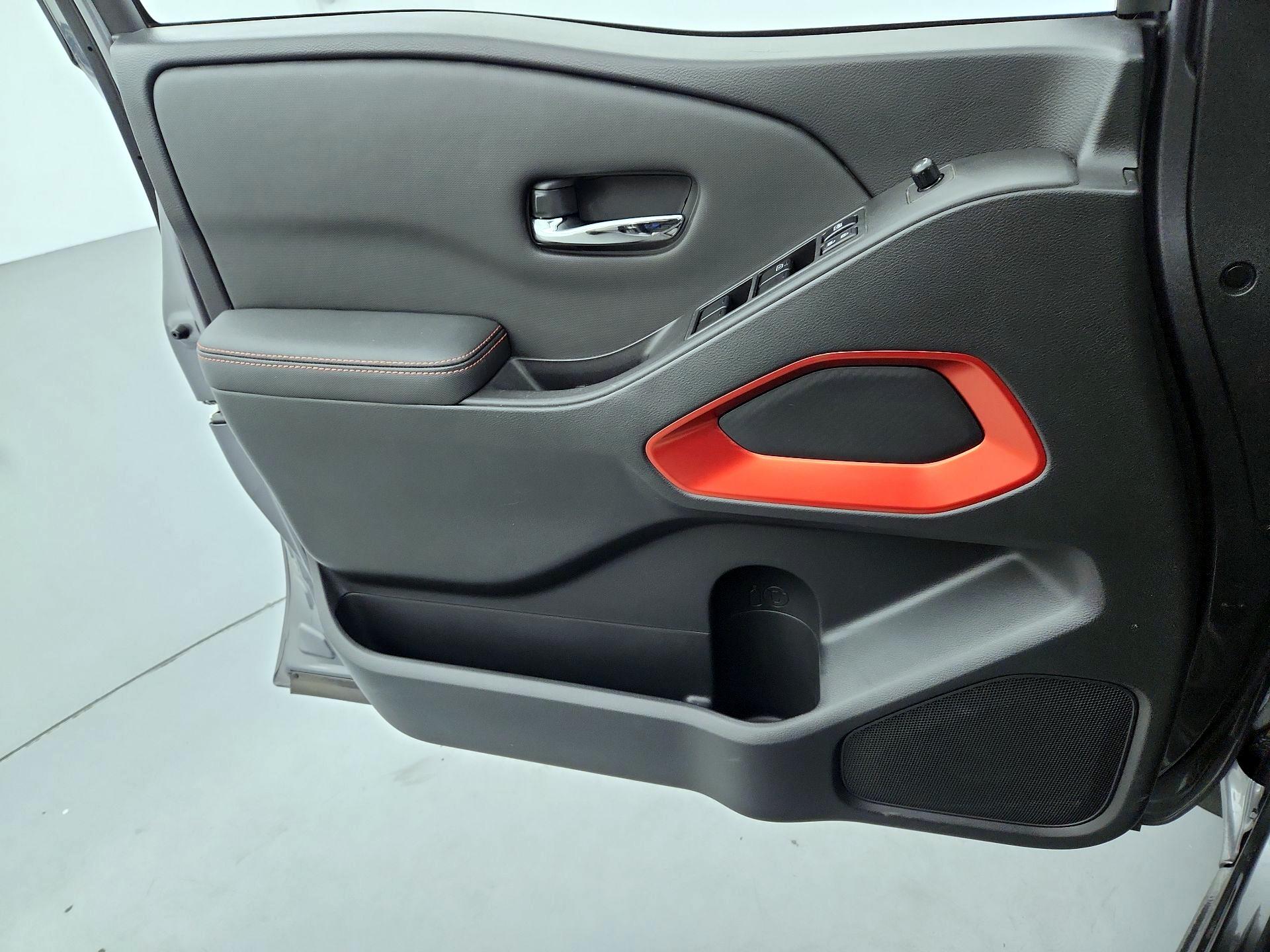 Thumbnail: 2024 Nissan Frontier - 12