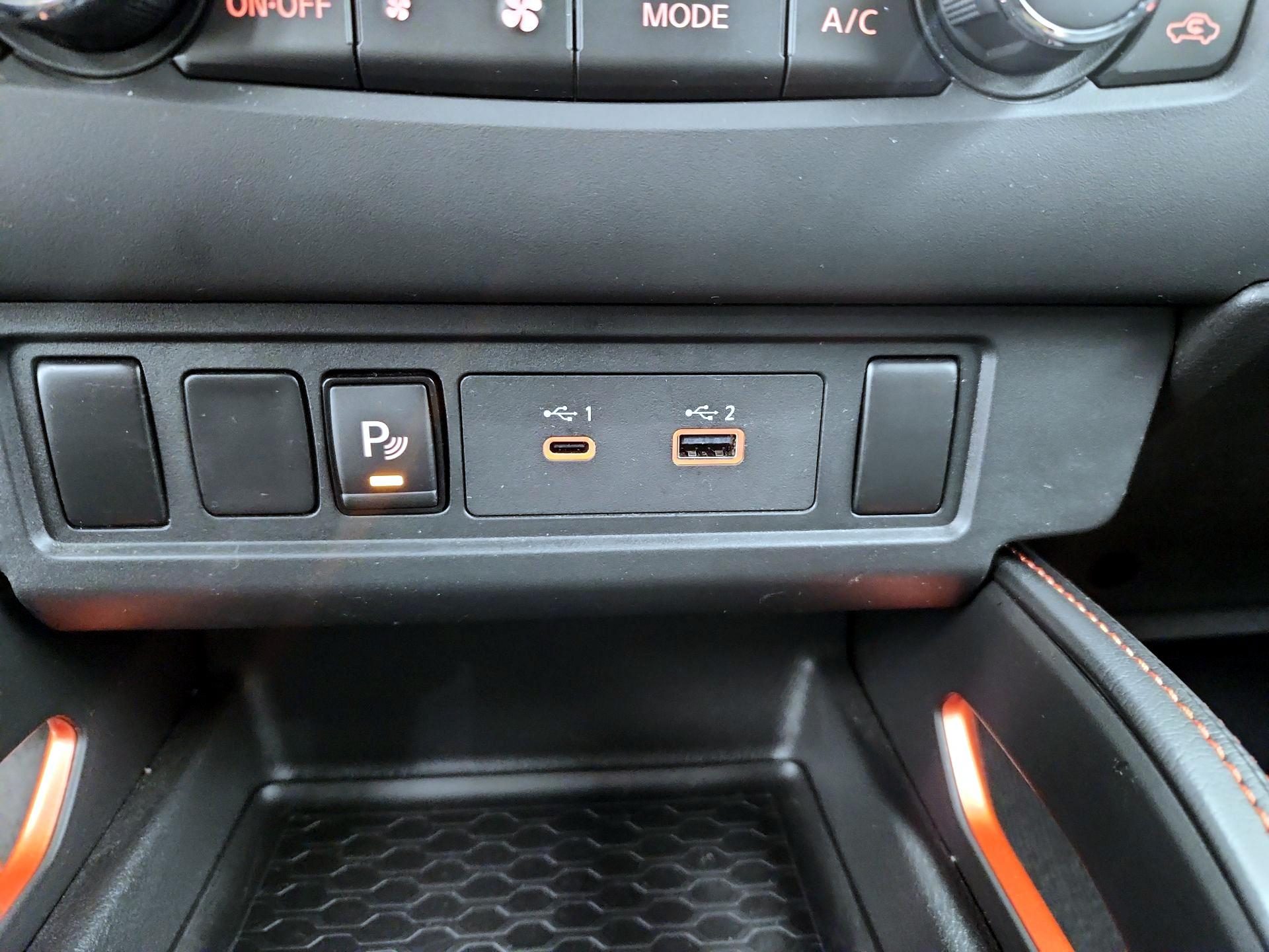 Thumbnail: 2024 Nissan Frontier - 19