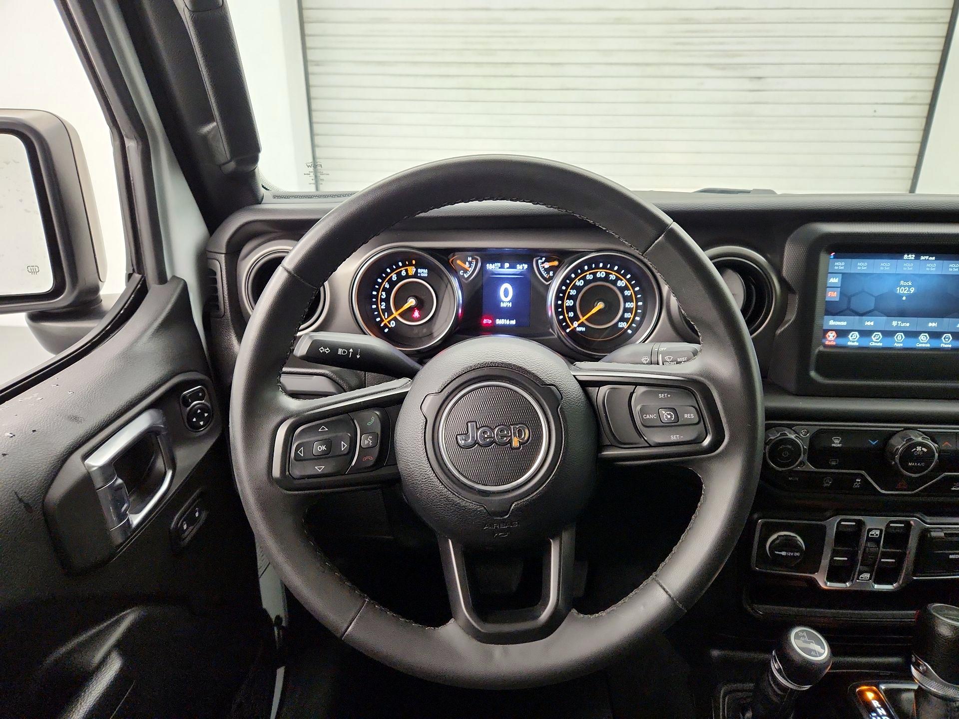 Thumbnail: 2023 Jeep Gladiator - 10