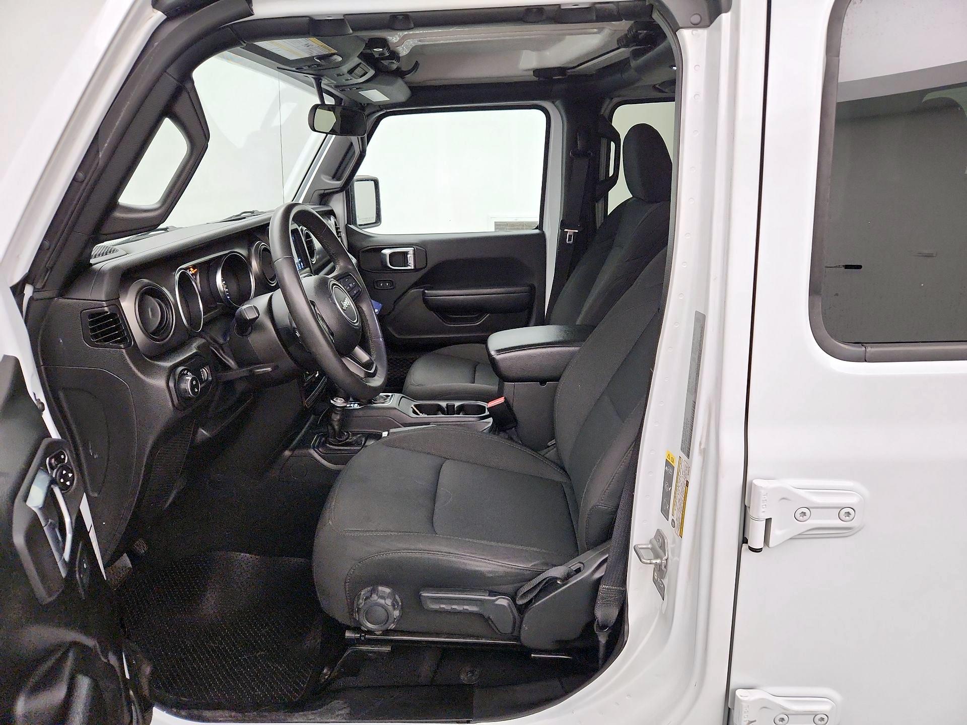 Thumbnail: 2023 Jeep Gladiator - 11