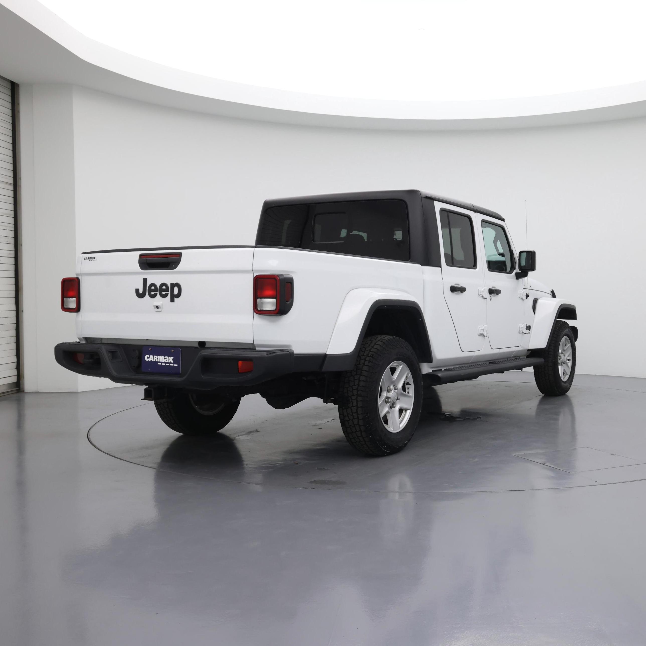 Thumbnail: 2023 Jeep Gladiator - 8