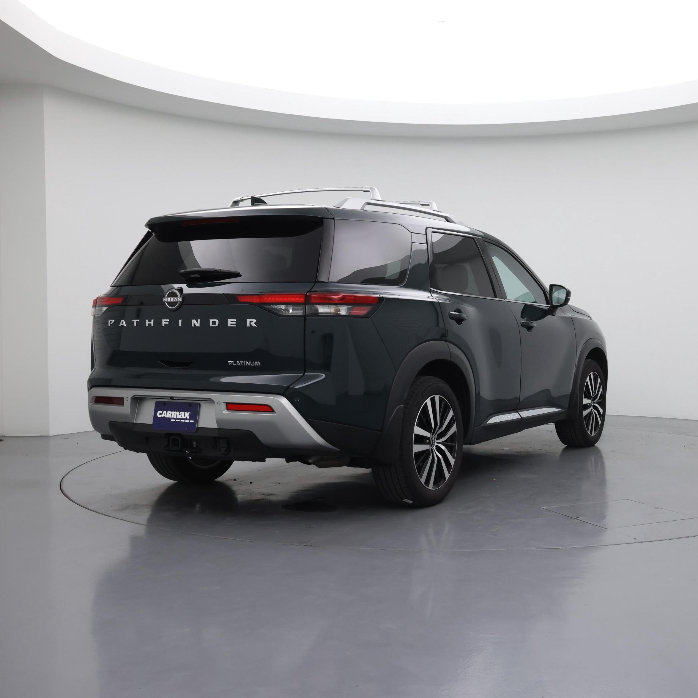 Thumbnail: 2024 Nissan Pathfinder - 8