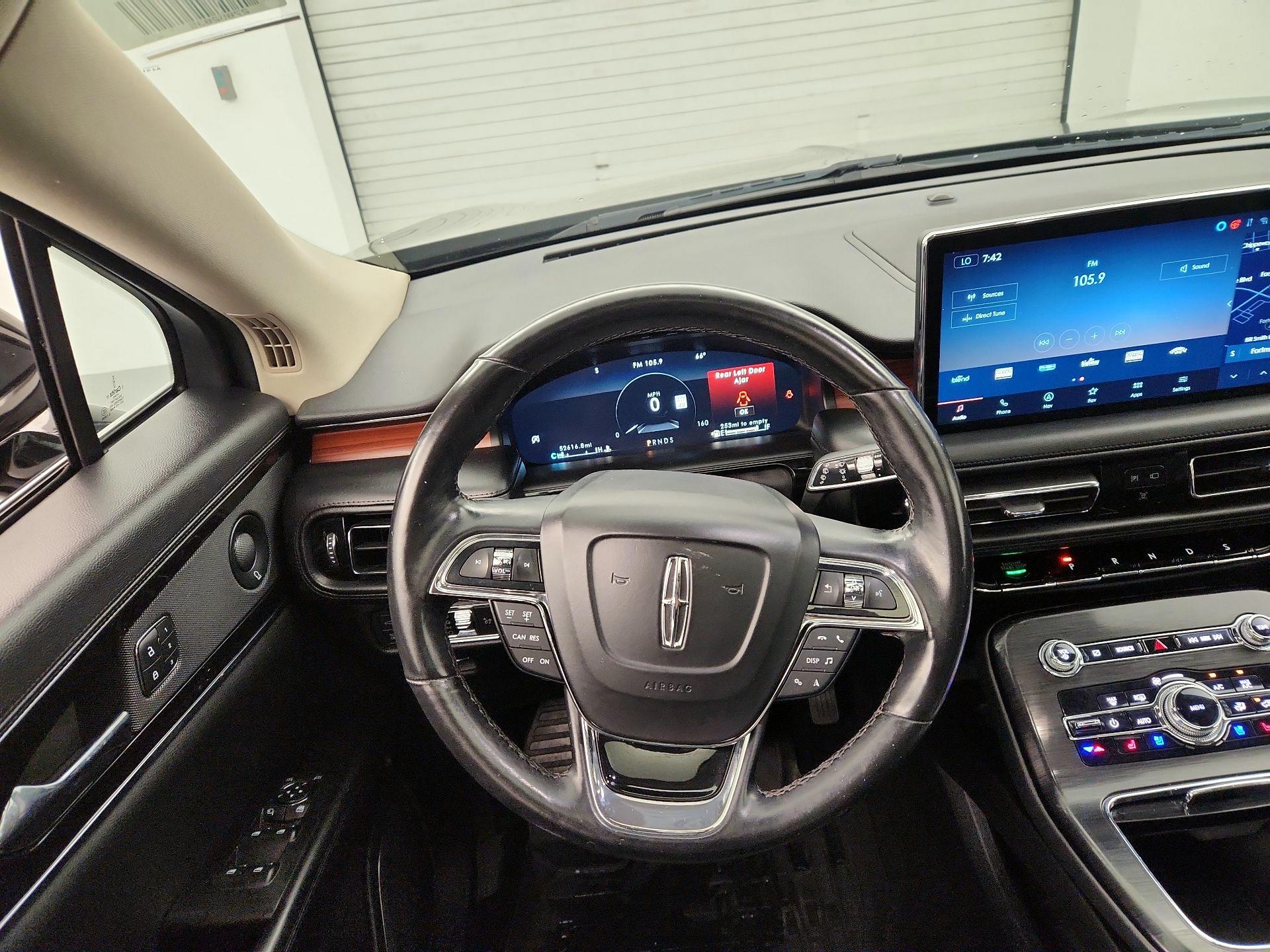 Thumbnail: 2021 Lincoln Nautilus - 10