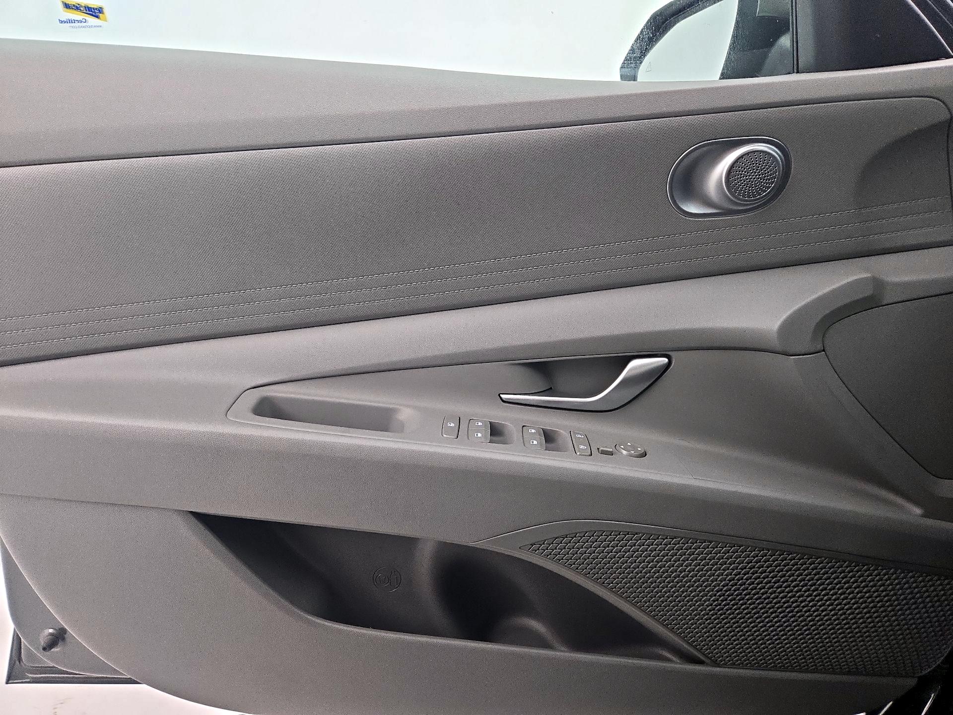 Thumbnail: 2024 Hyundai Elantra - 12