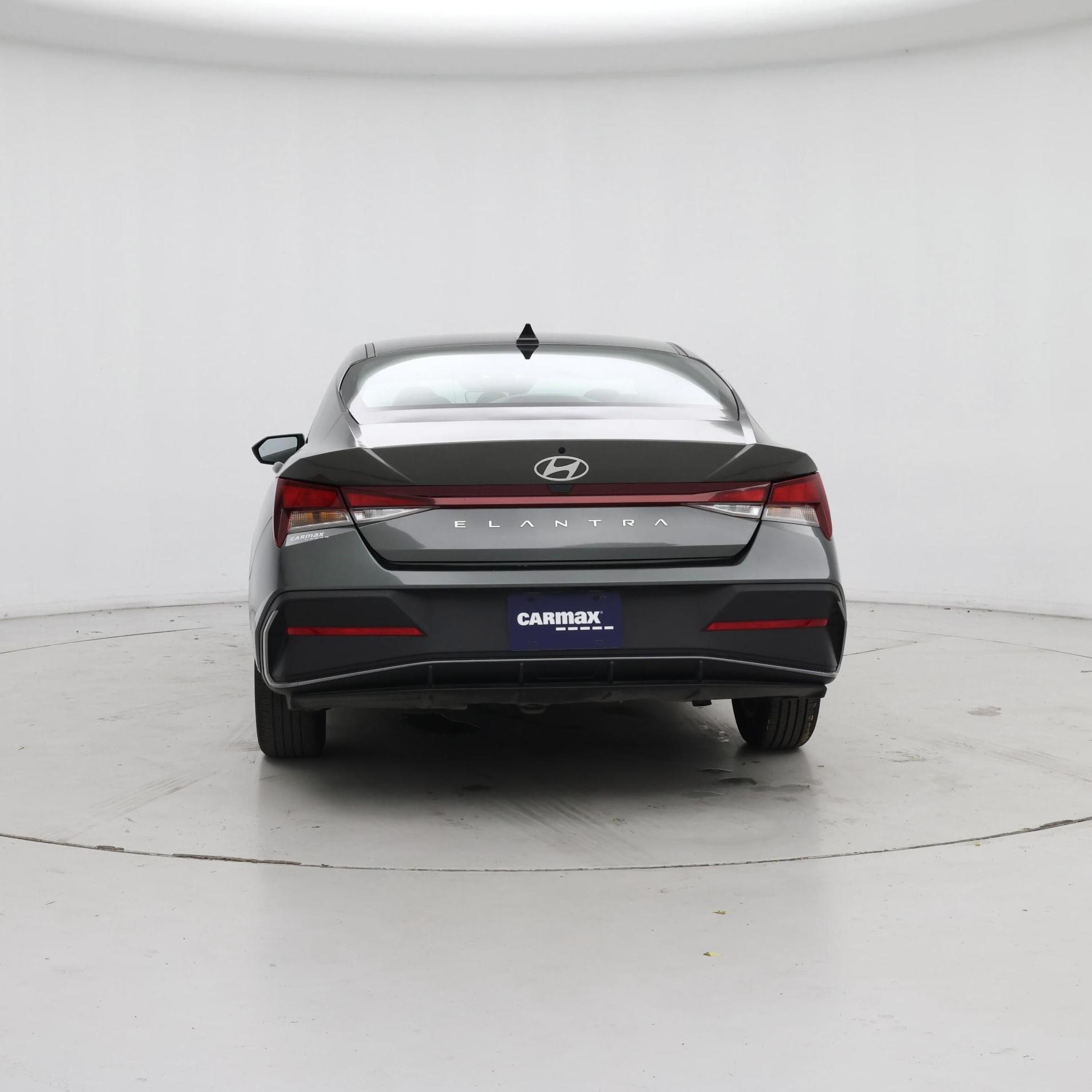 Thumbnail: 2024 Hyundai Elantra - 6