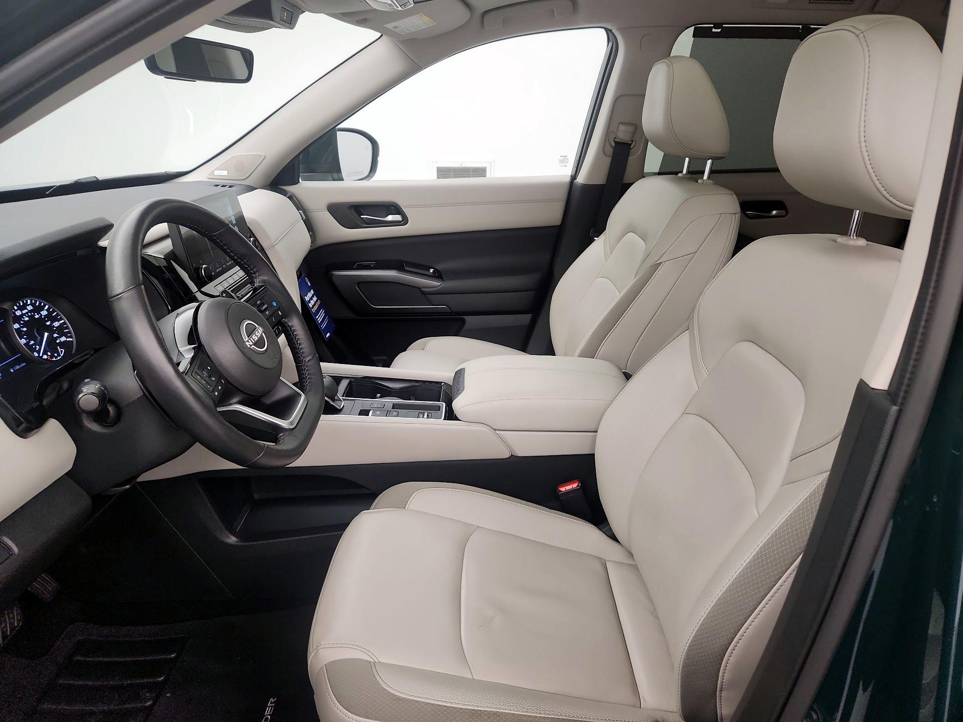 Thumbnail: 2024 Nissan Pathfinder - 11