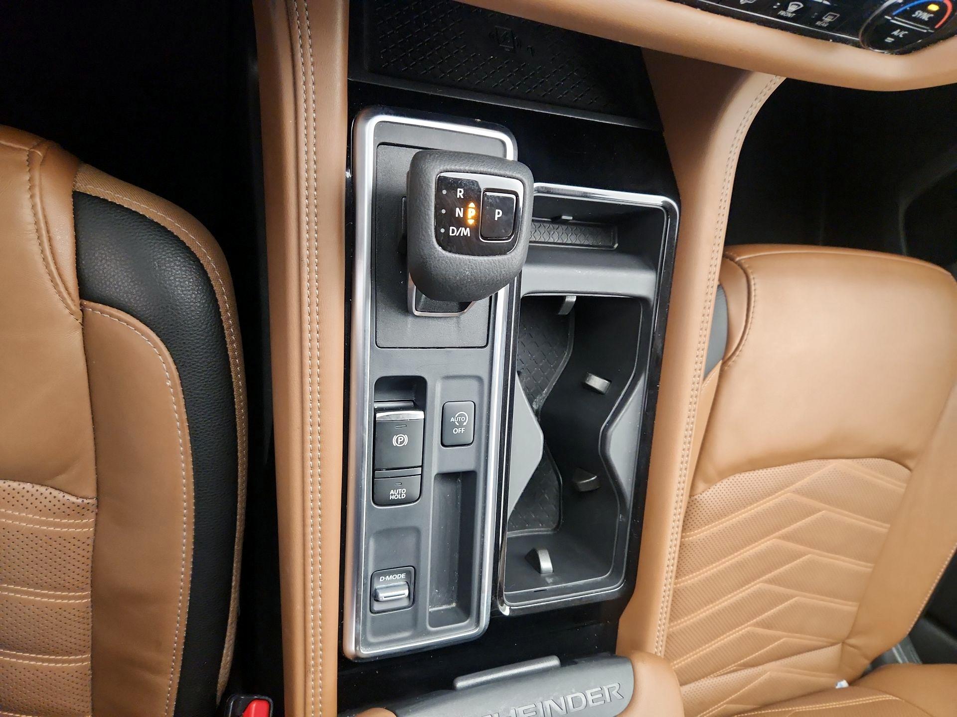 Thumbnail: 2024 Nissan Pathfinder - 18