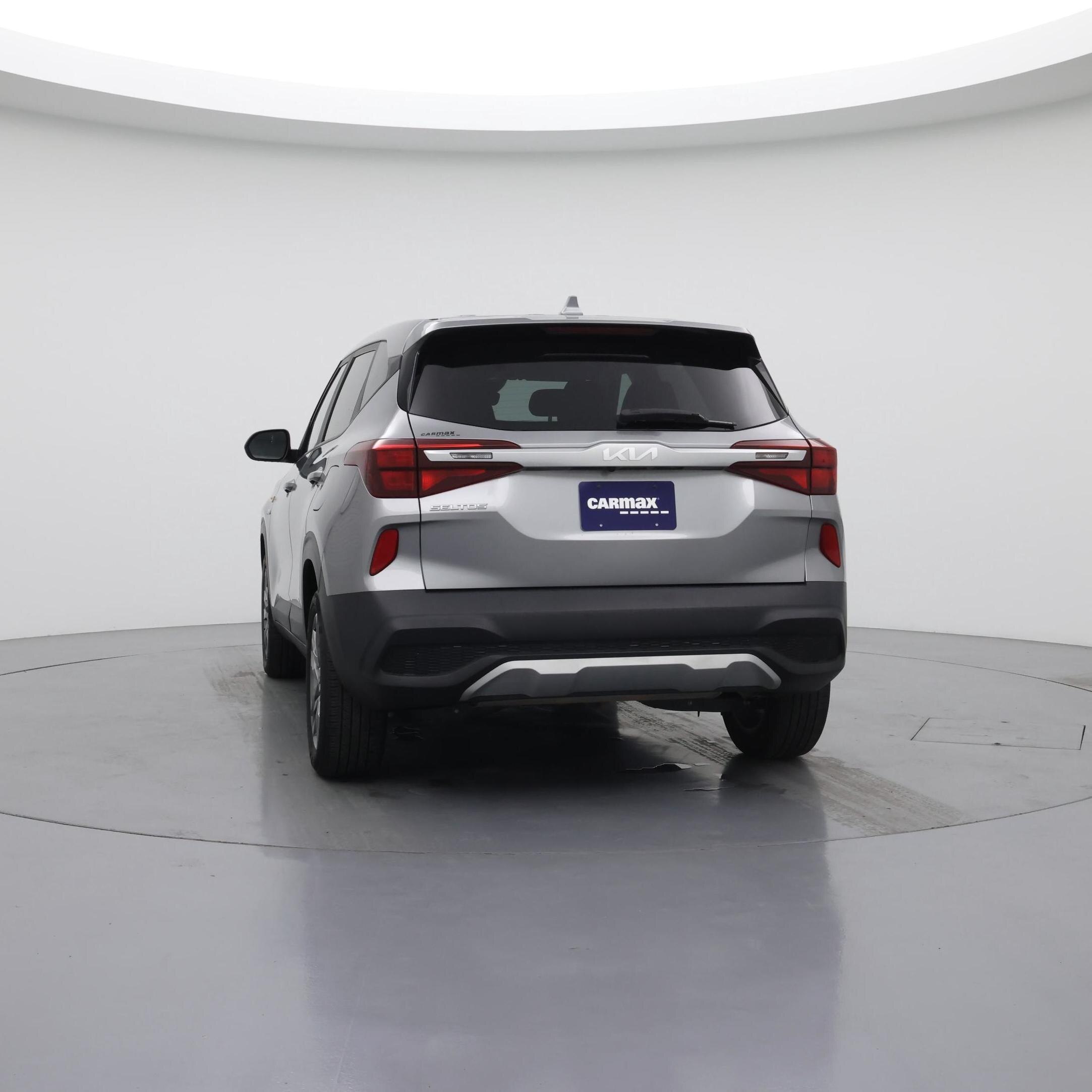 Thumbnail: 2023 Kia Seltos - 6