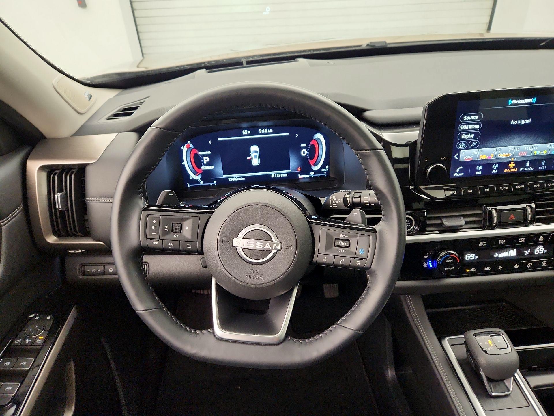 Thumbnail: 2024 Nissan Pathfinder - 10