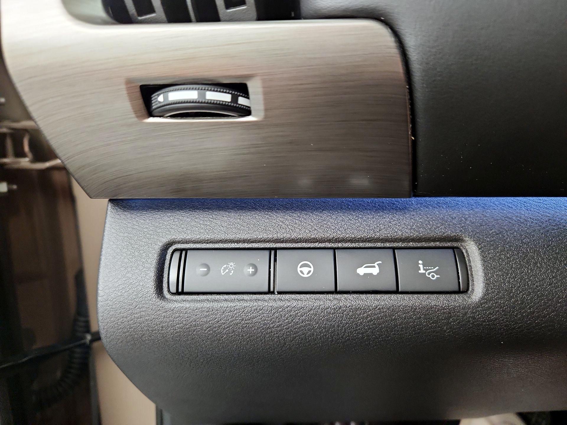 Thumbnail: 2024 Nissan Pathfinder - 13