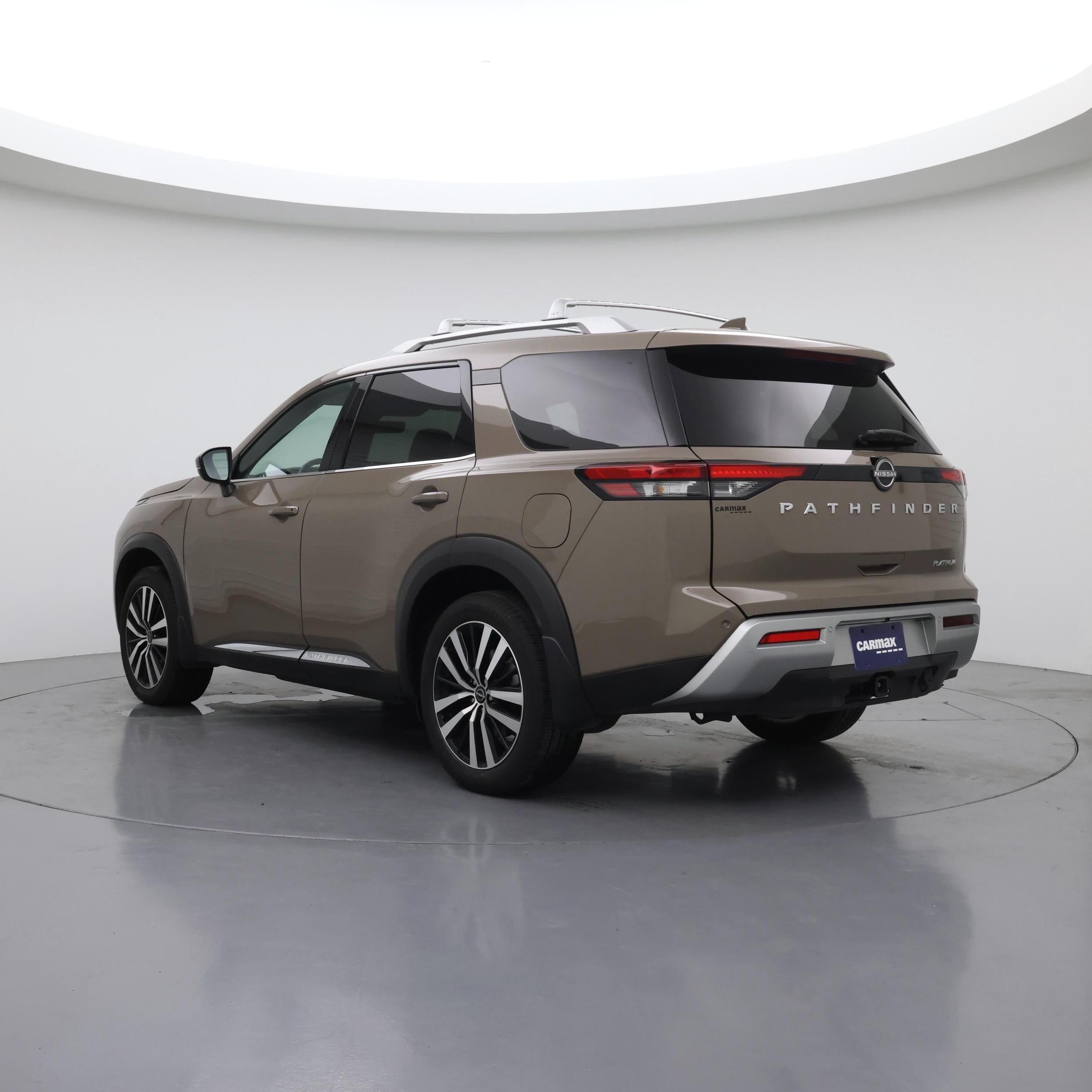 Thumbnail: 2024 Nissan Pathfinder - 2