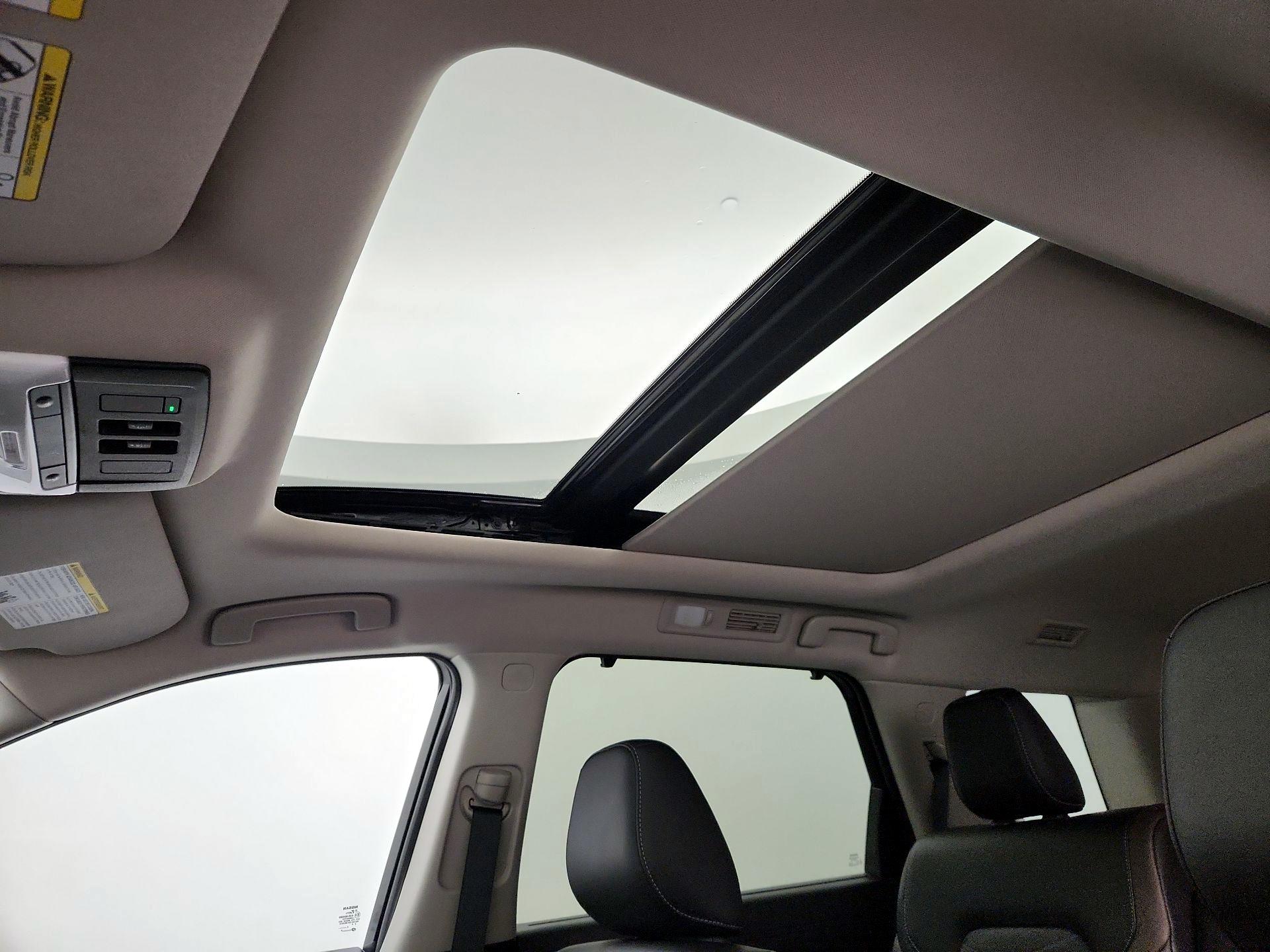 Thumbnail: 2024 Nissan Pathfinder - 19