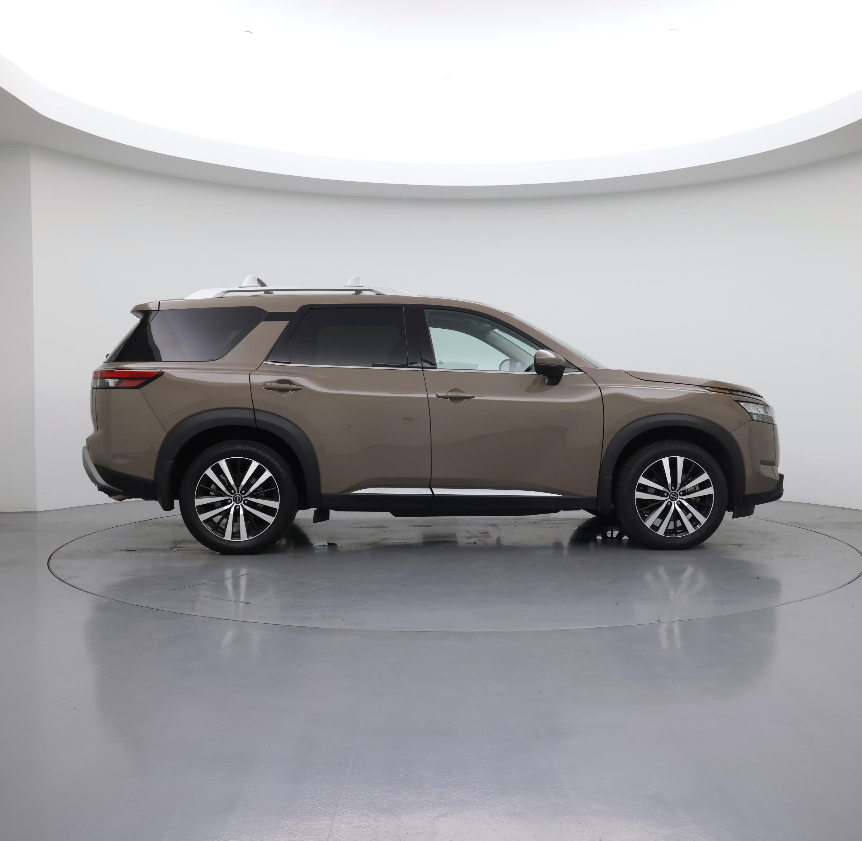 Thumbnail: 2024 Nissan Pathfinder - 7