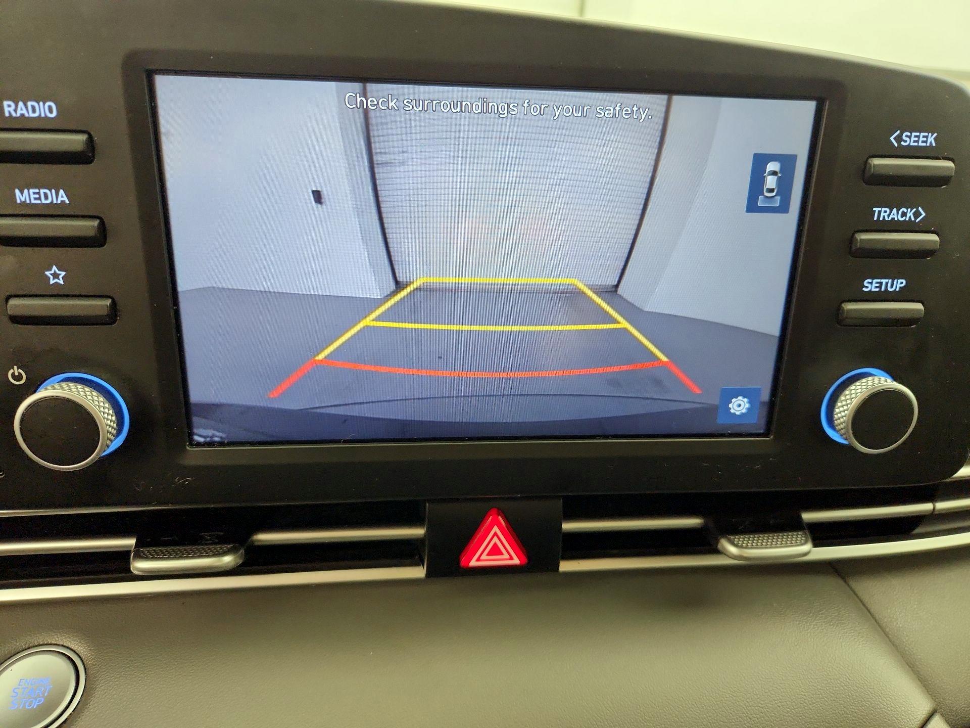 Thumbnail: 2023 Hyundai Elantra - 14