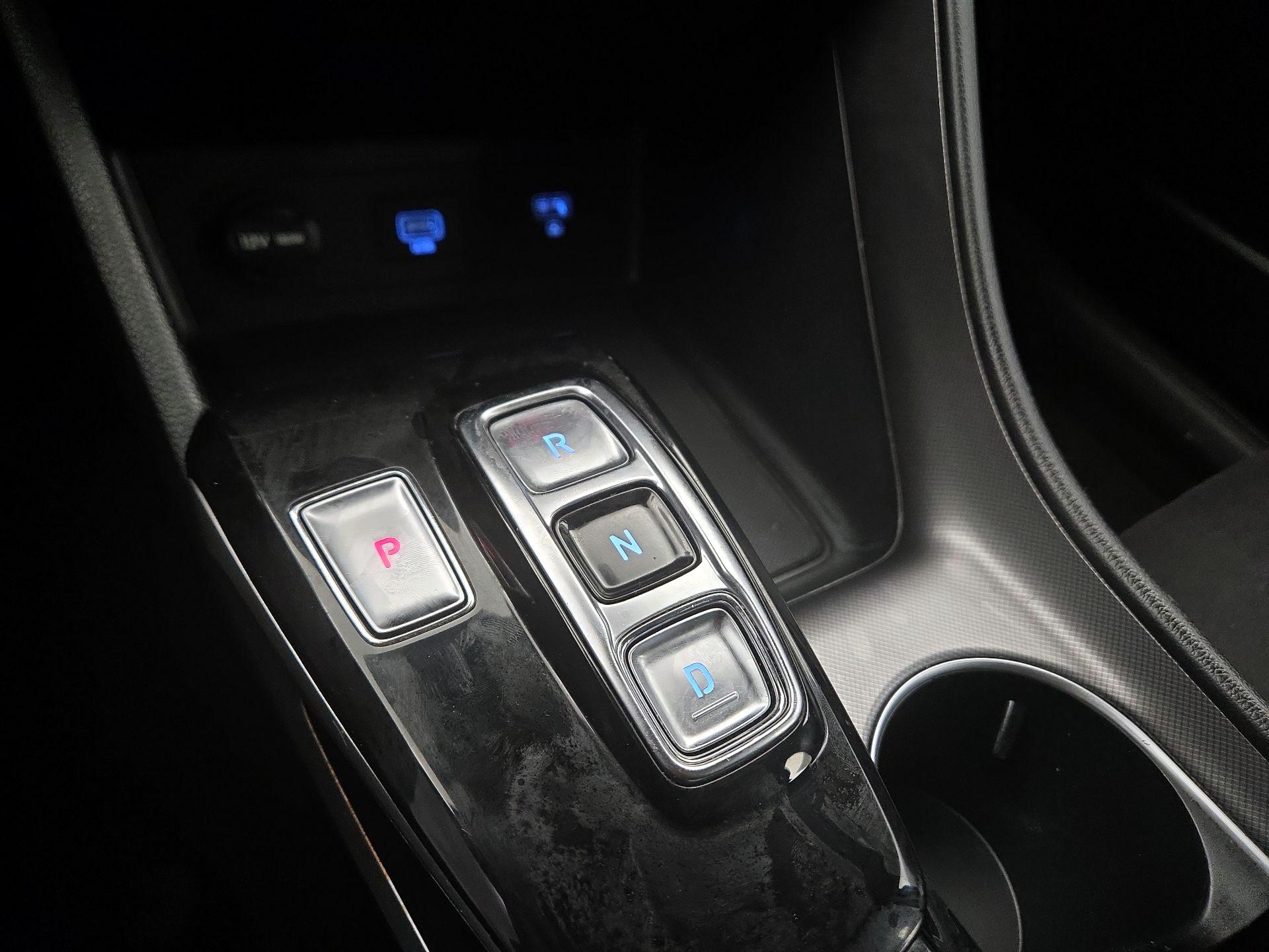 Thumbnail: 2023 Hyundai Sonata - 17