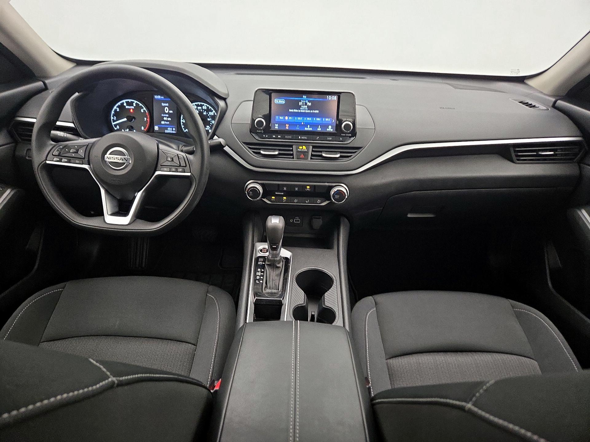 Thumbnail: 2022 Nissan Altima - 9