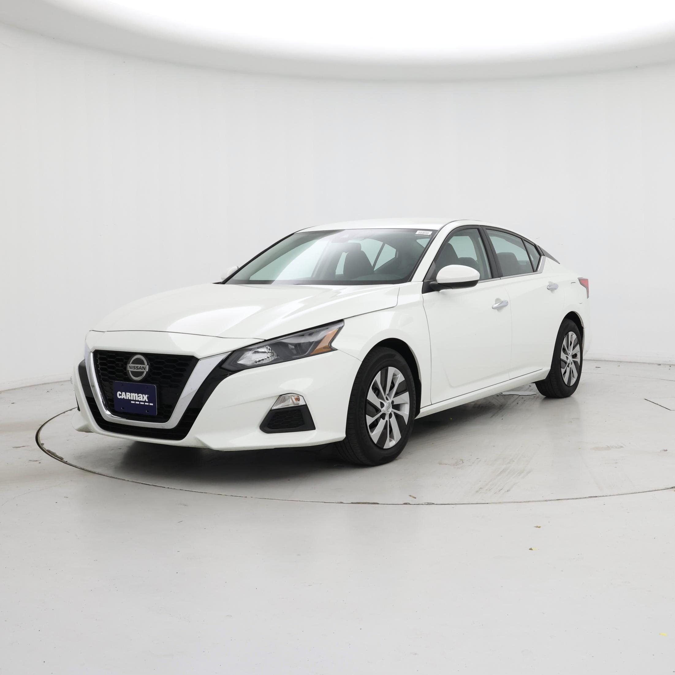 Thumbnail: 2022 Nissan Altima - 4