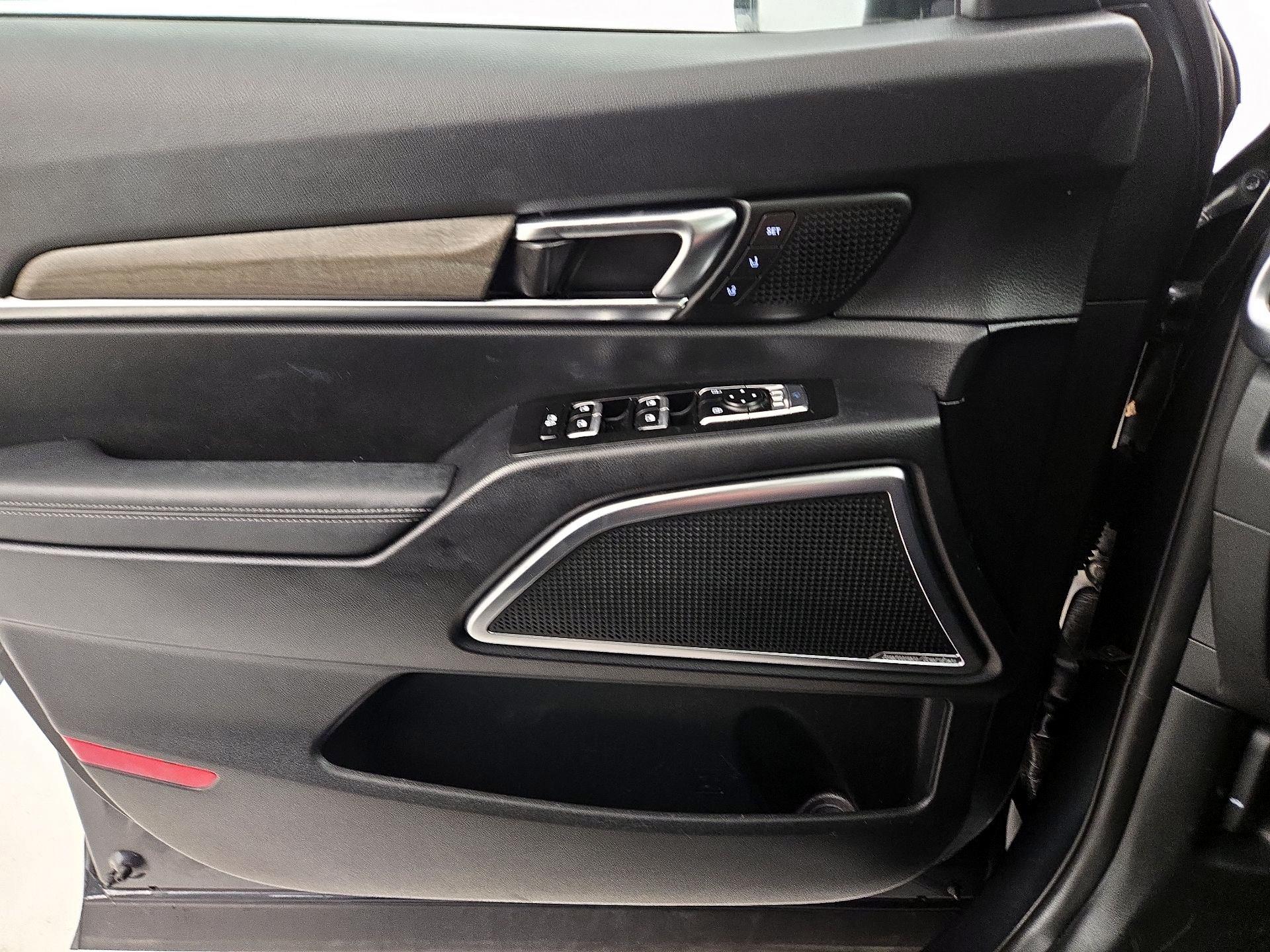 Thumbnail: 2022 Kia Telluride - 12