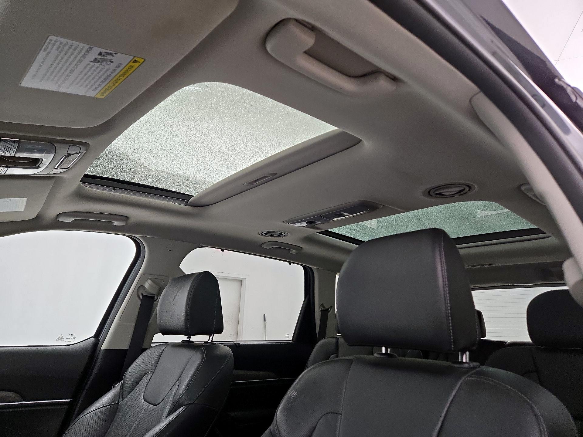 Thumbnail: 2022 Kia Telluride - 20