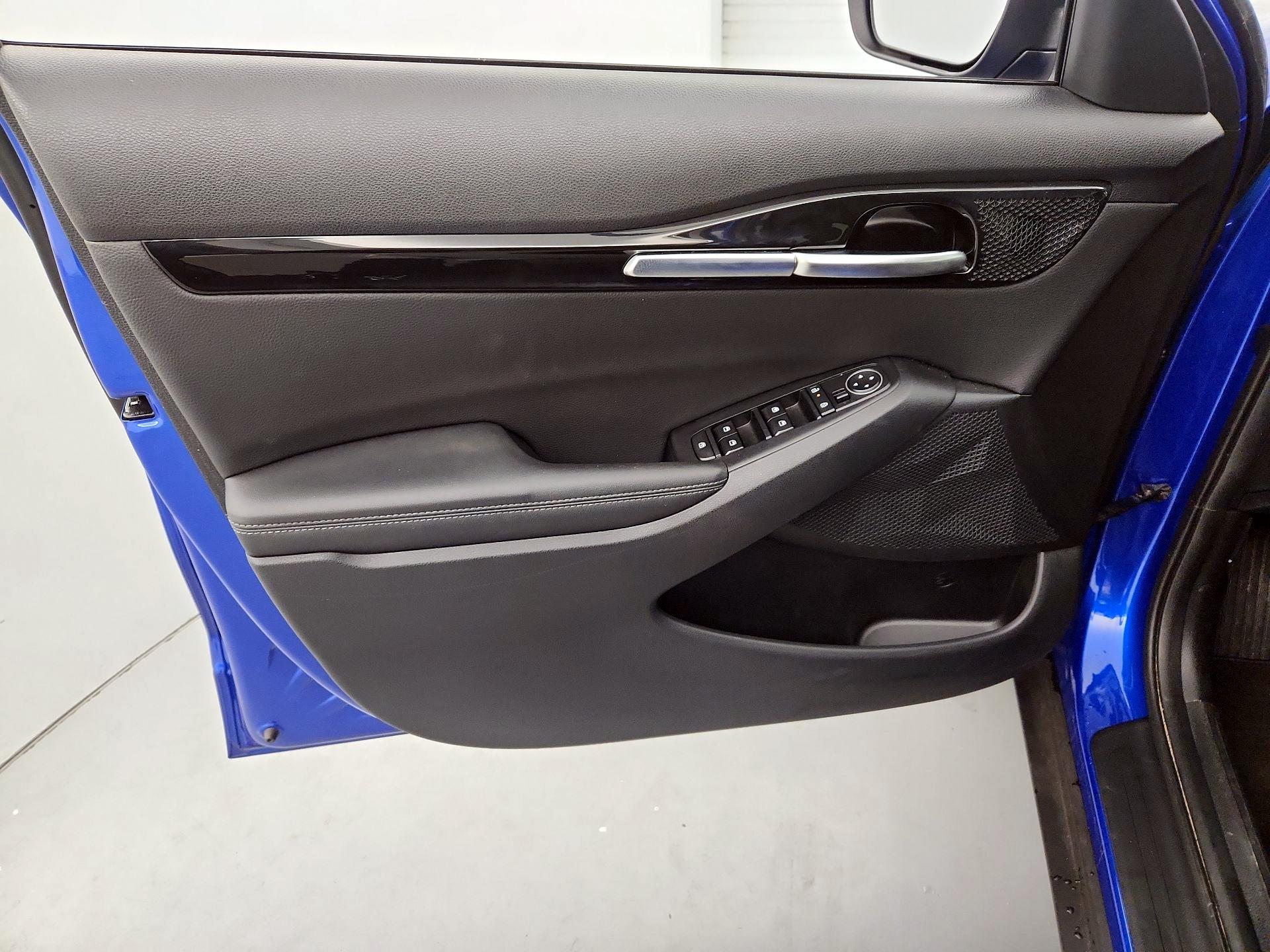 Thumbnail: 2024 Kia Seltos - 12