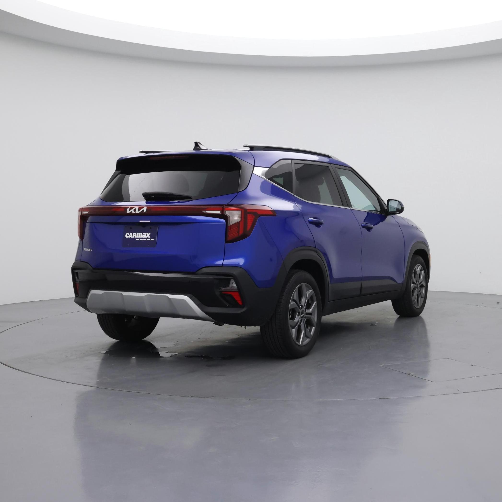 Thumbnail: 2024 Kia Seltos - 8