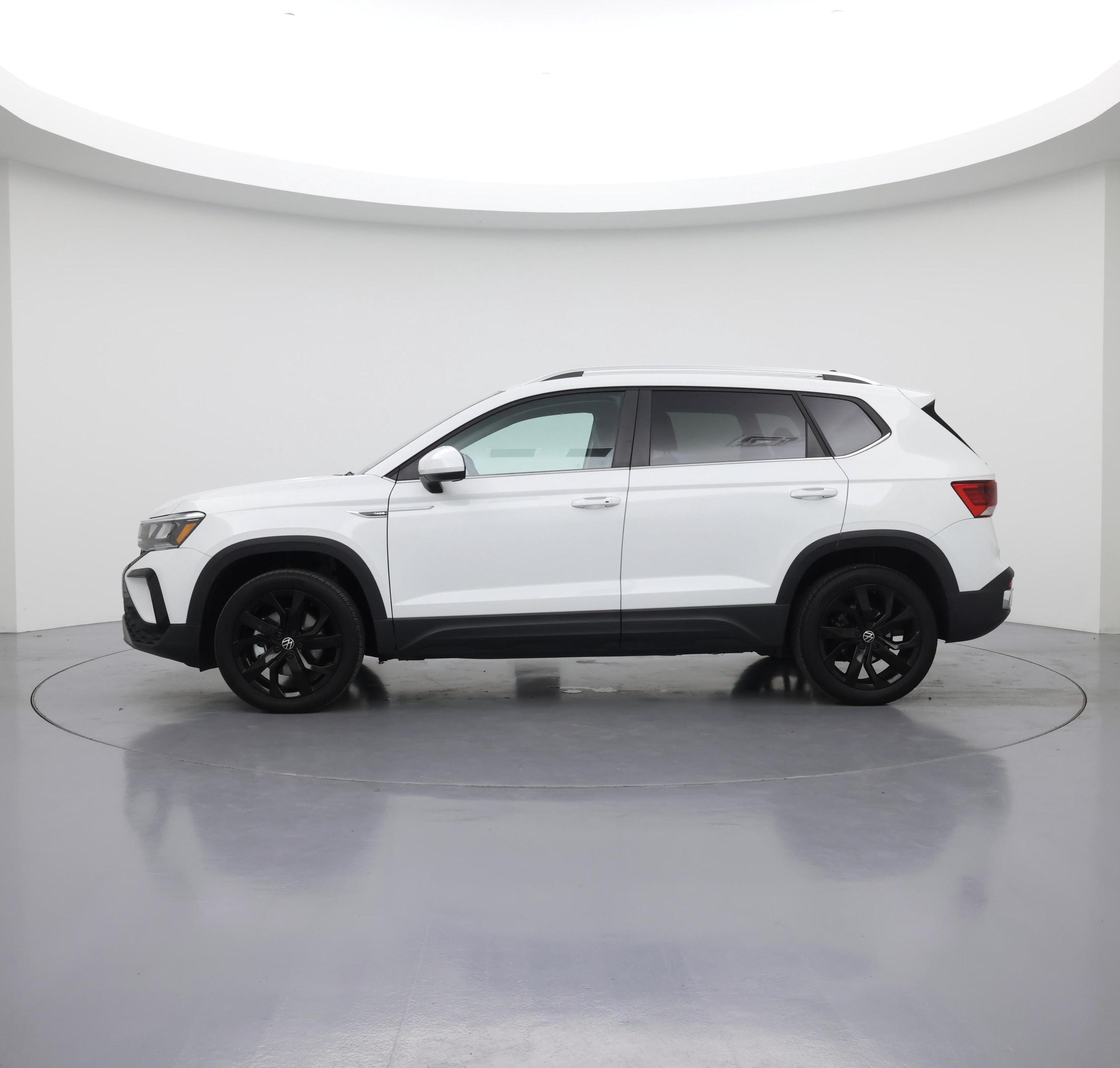 Thumbnail: 2024 Volkswagen Taos - 3