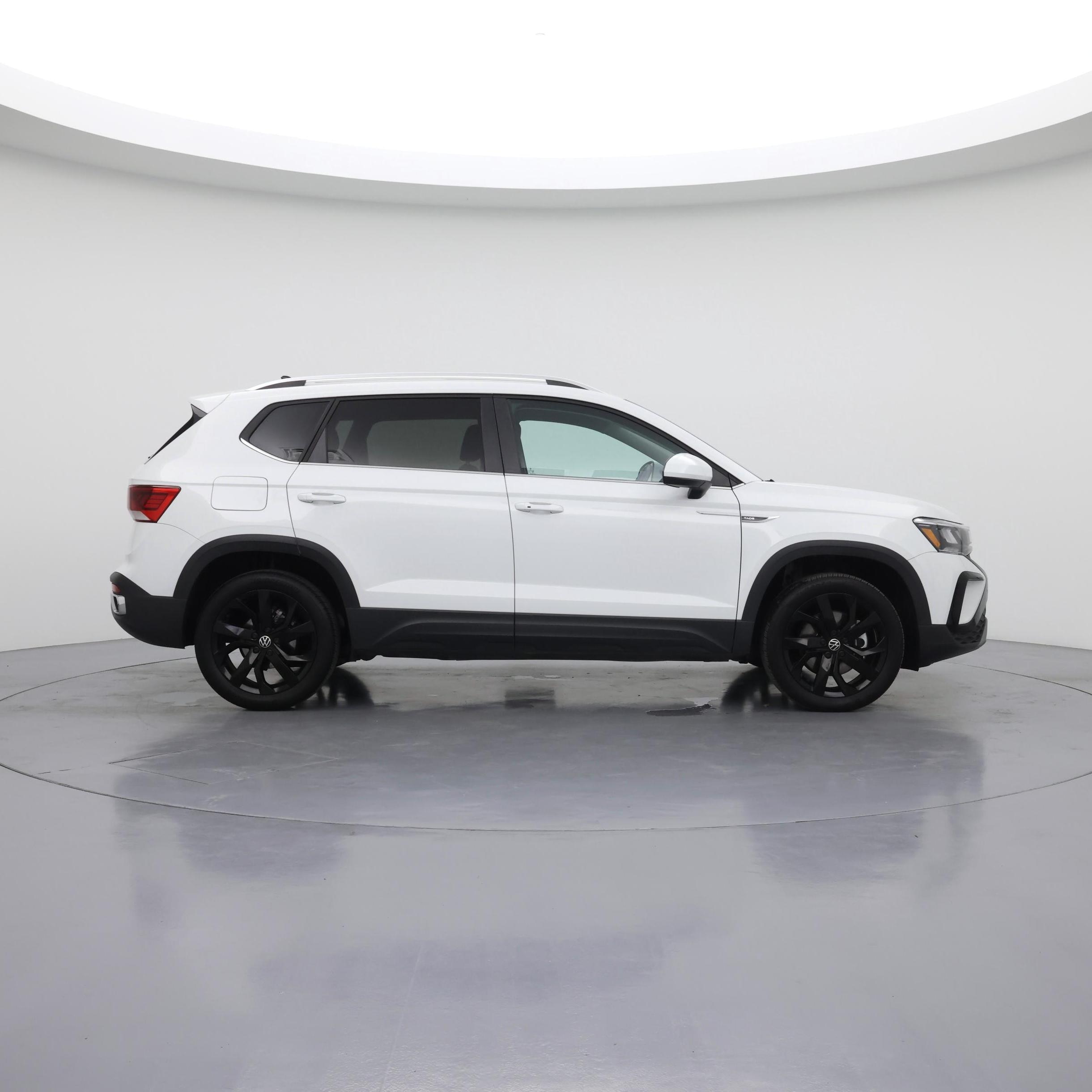 Thumbnail: 2024 Volkswagen Taos - 7