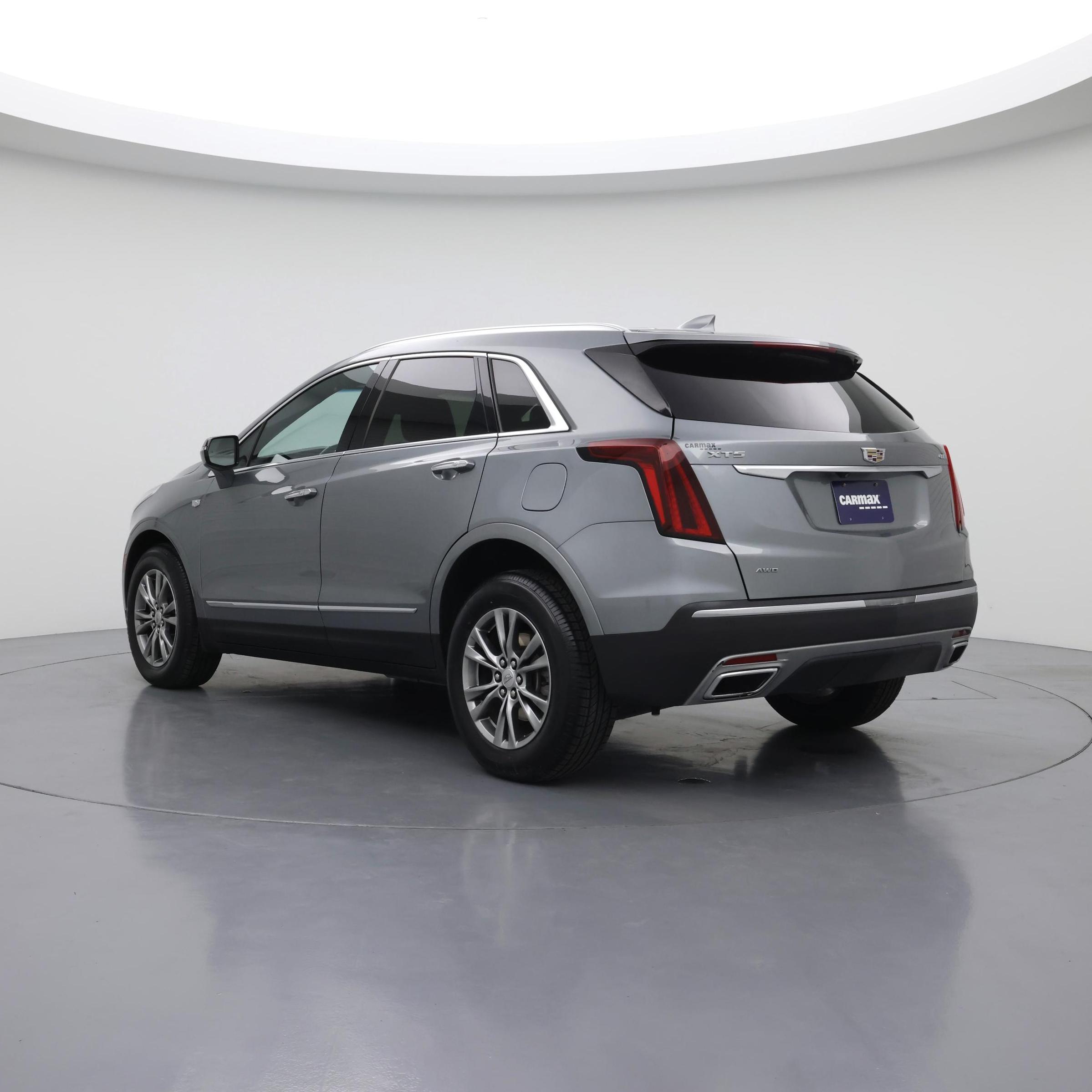 Thumbnail: 2023 Cadillac XT5 - 2