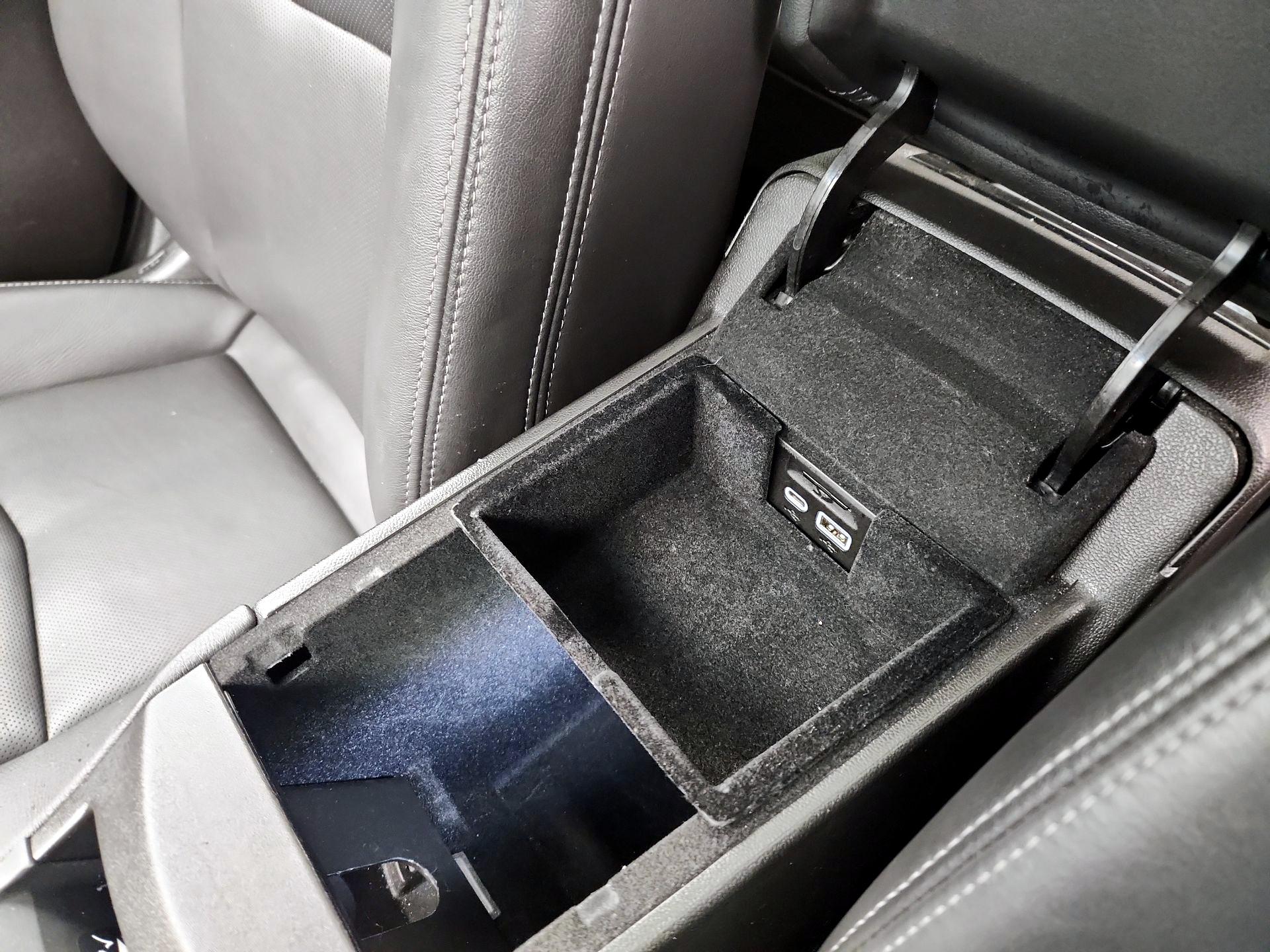 Thumbnail: 2023 Cadillac XT5 - 19